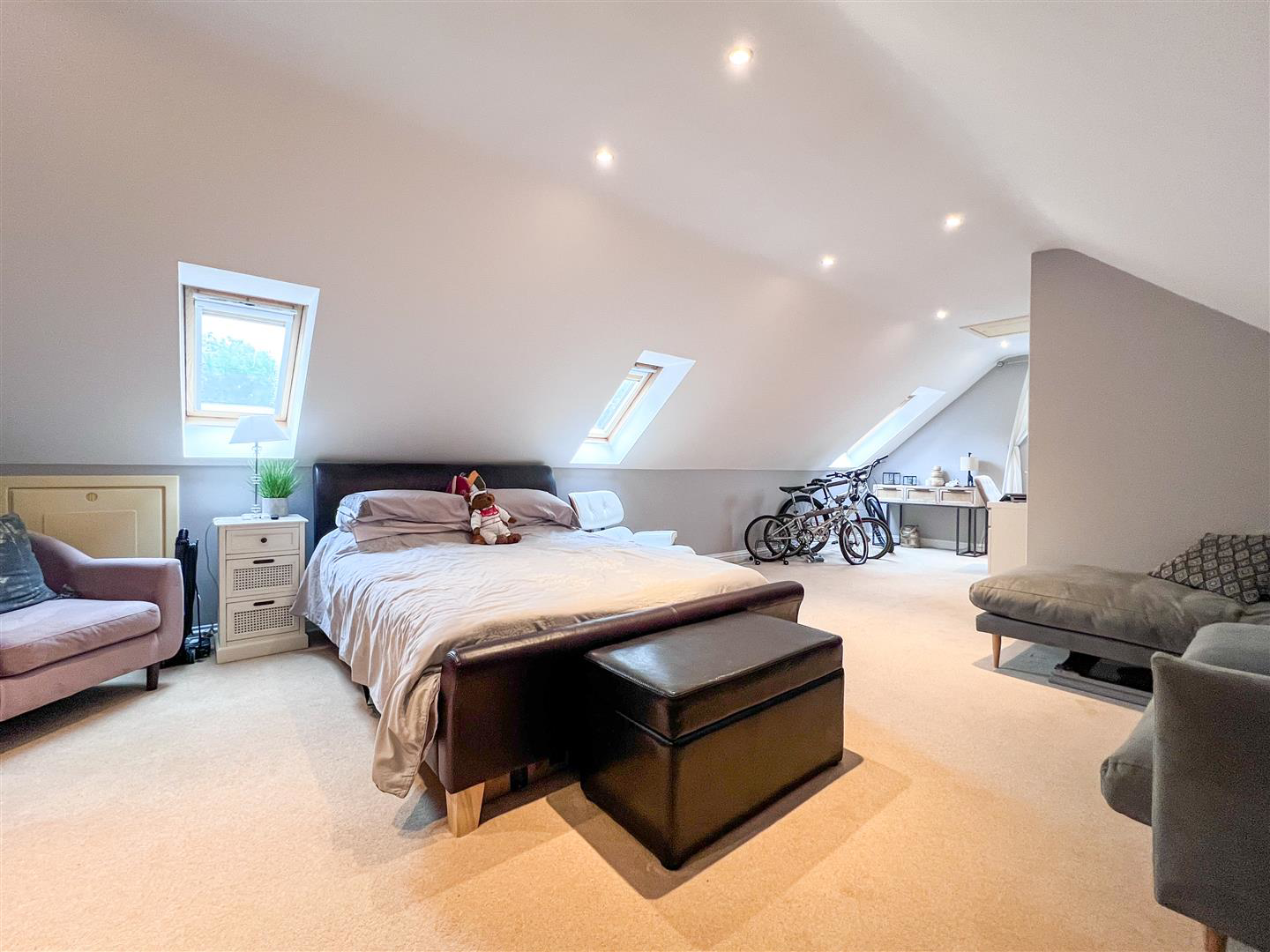 The Willows, Clay Lake, Endon, ST9 9DD, photo 14