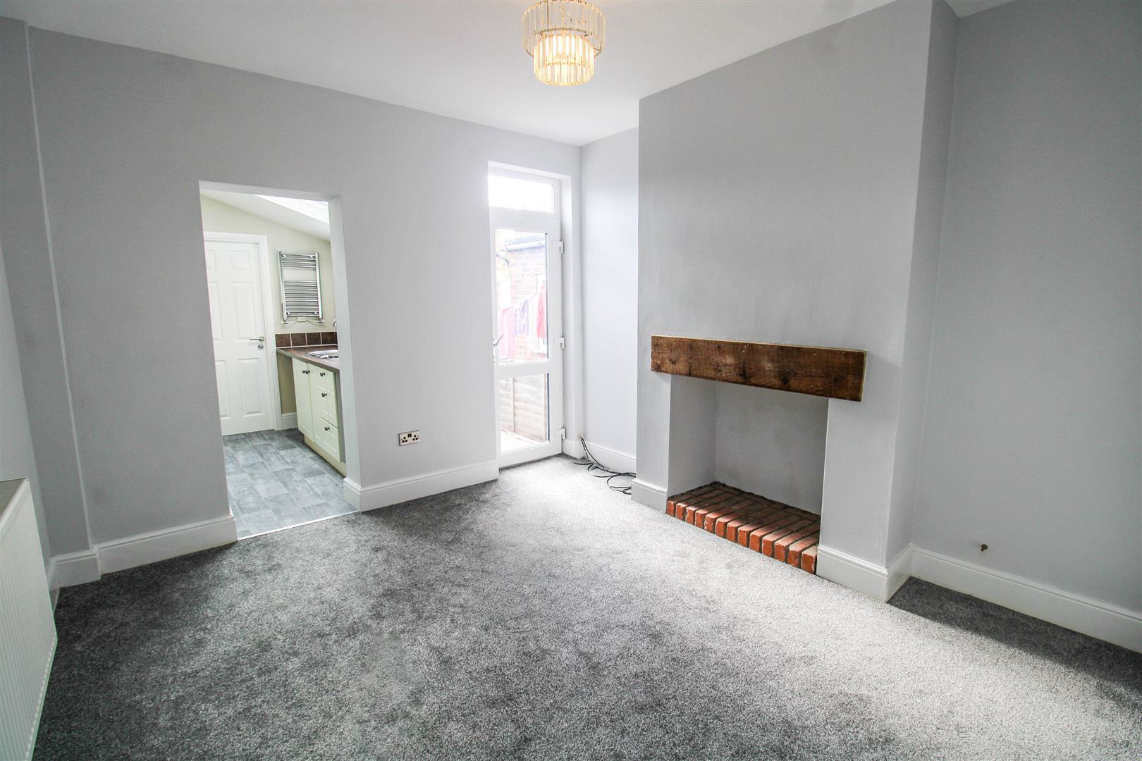 Victoria Street, Leek, ST13, photo 2