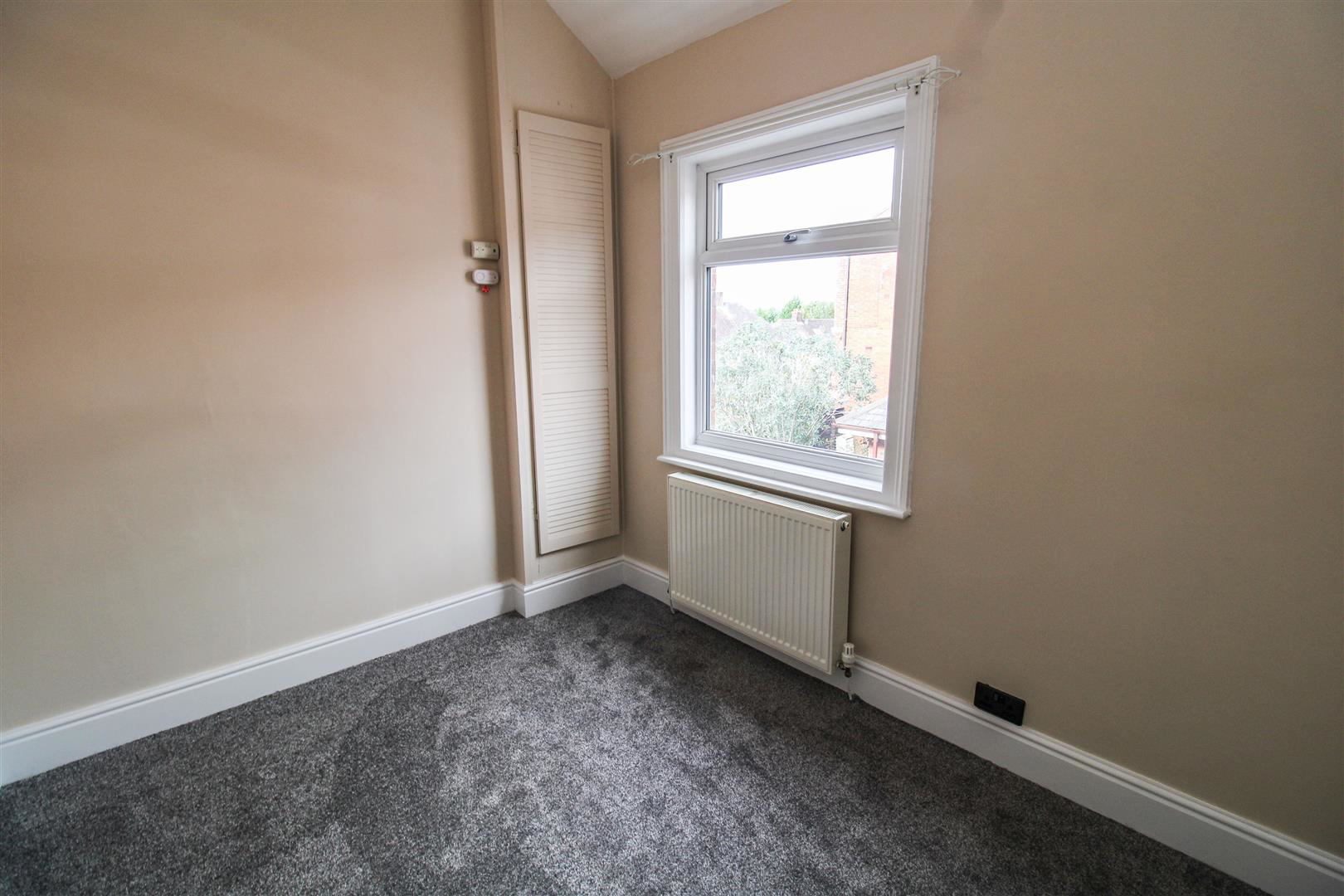 Victoria Street, Leek, ST13, photo 6