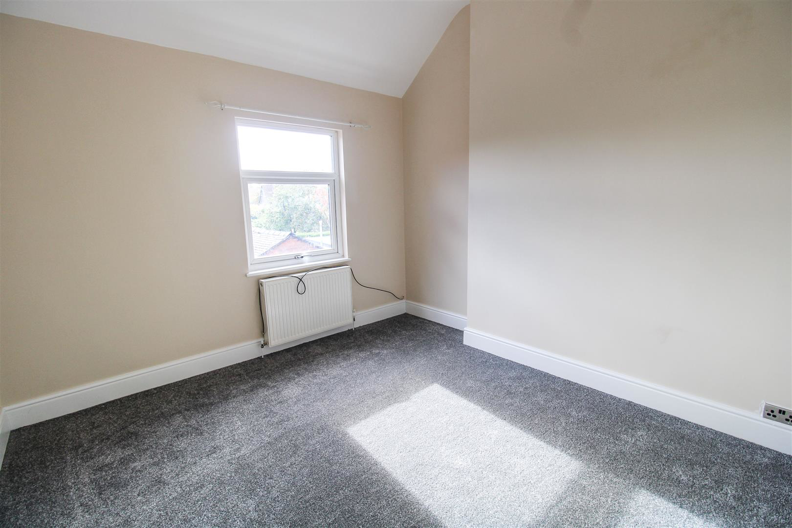 Victoria Street, Leek, ST13, photo 5
