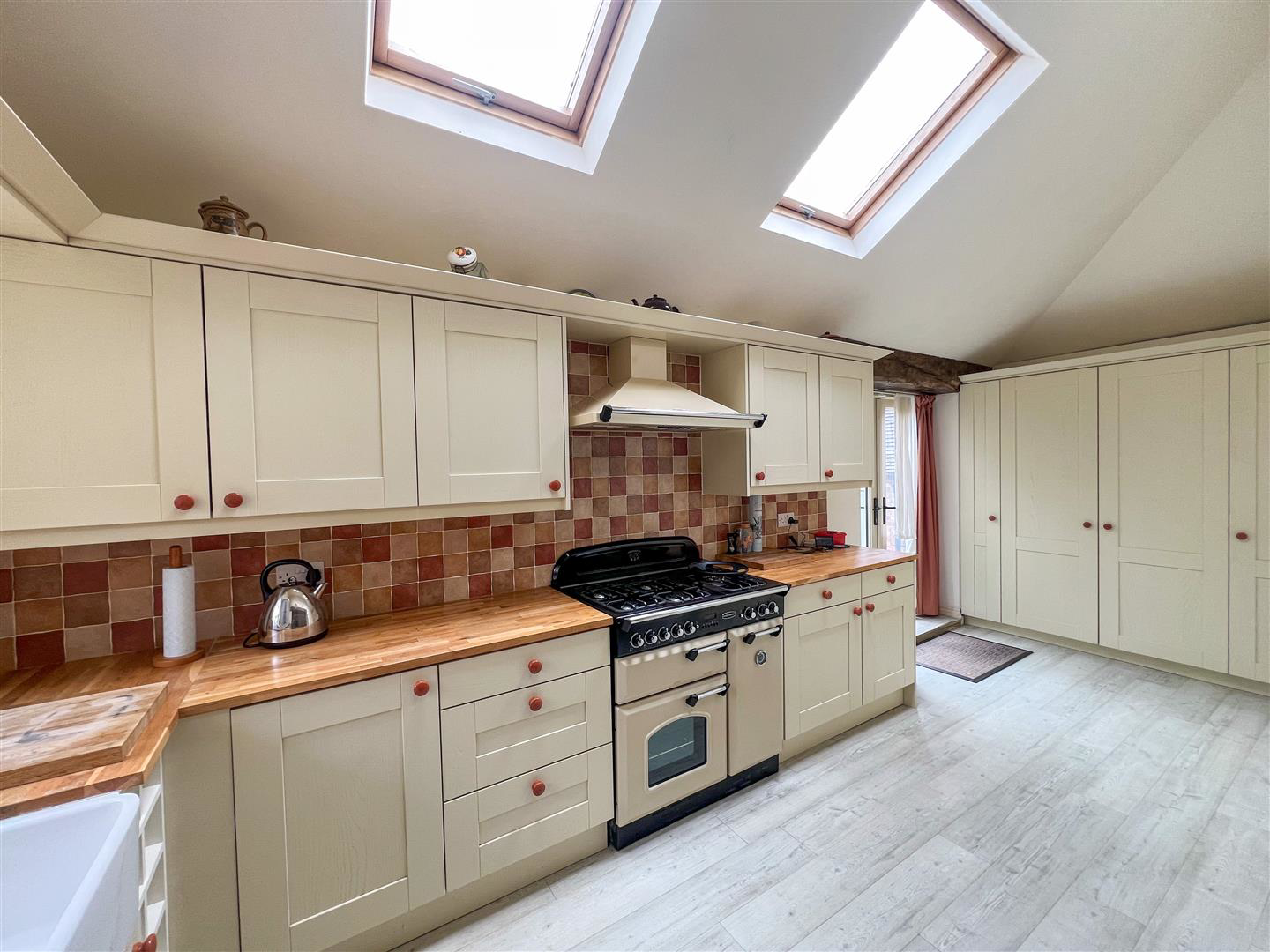 High Lane, Brown Edge, ST6 8RU., photo 4