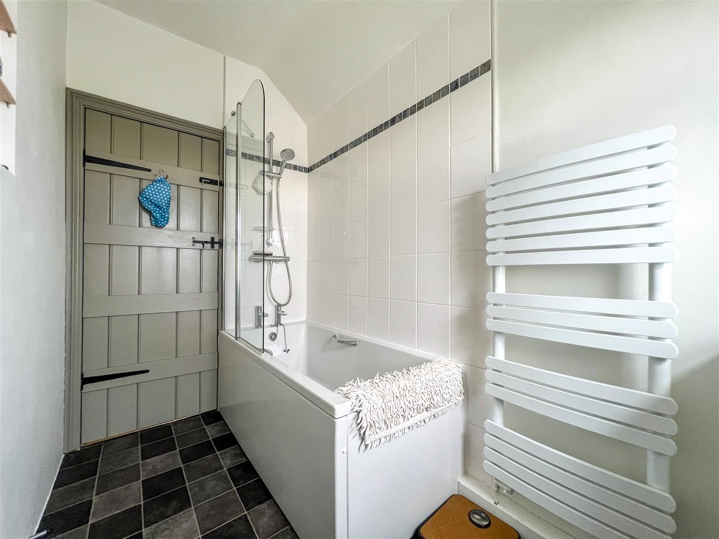 High Lane, Brown Edge, ST6 8RU., photo 13