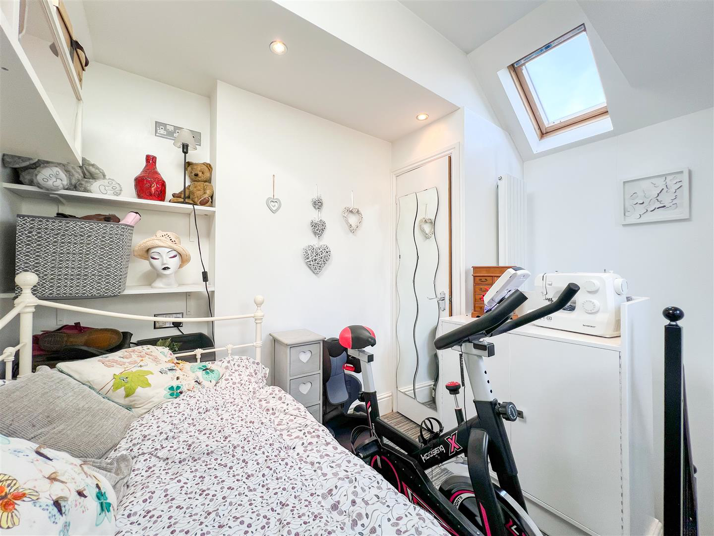 Ball Lane, Brown Edge, ST6 8SW, photo 24