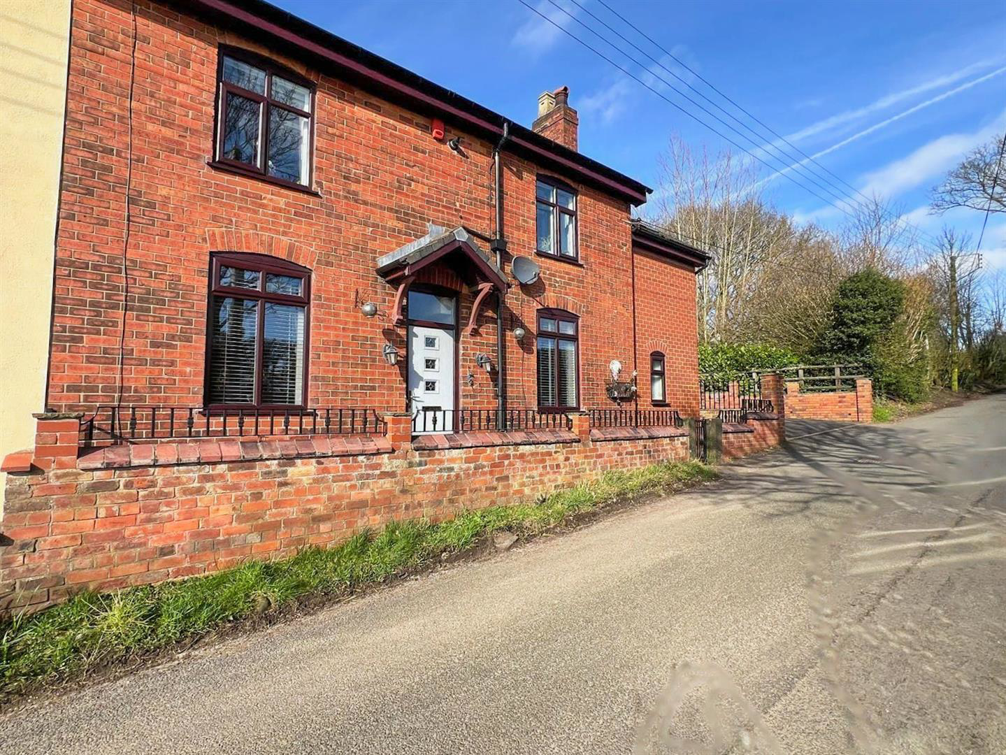 Ball Lane, Brown Edge, ST6 8SW