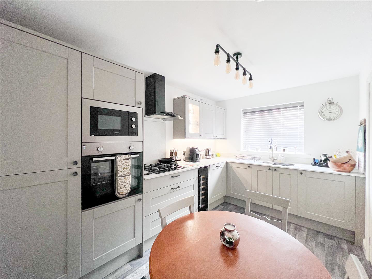 Breakfast Kitchen