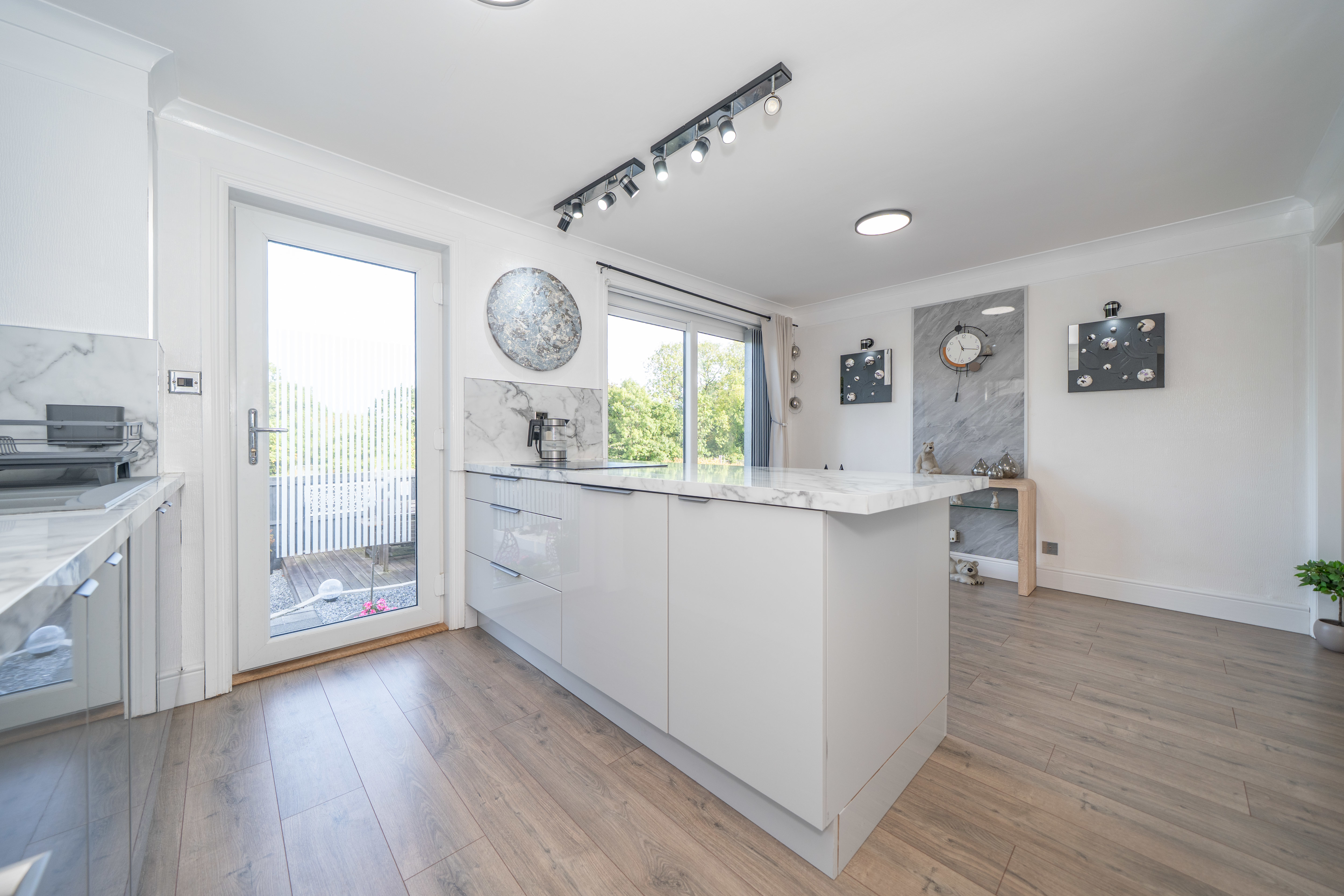 Houstoun Gardens, Uphall, EH52 5SJ, photo 7