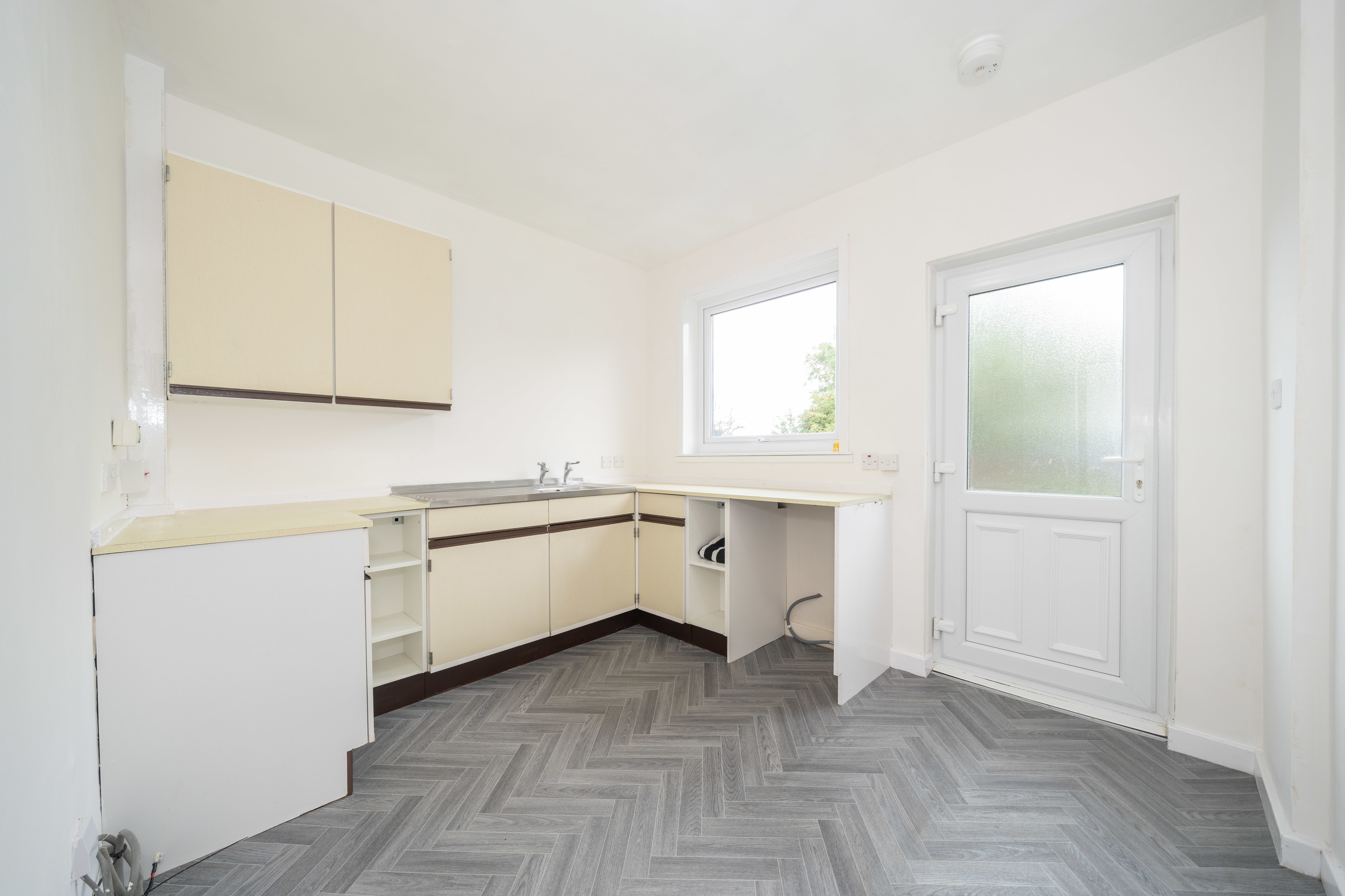 Limefield Avenue, Polbeth, EH55 8UH, photo 11