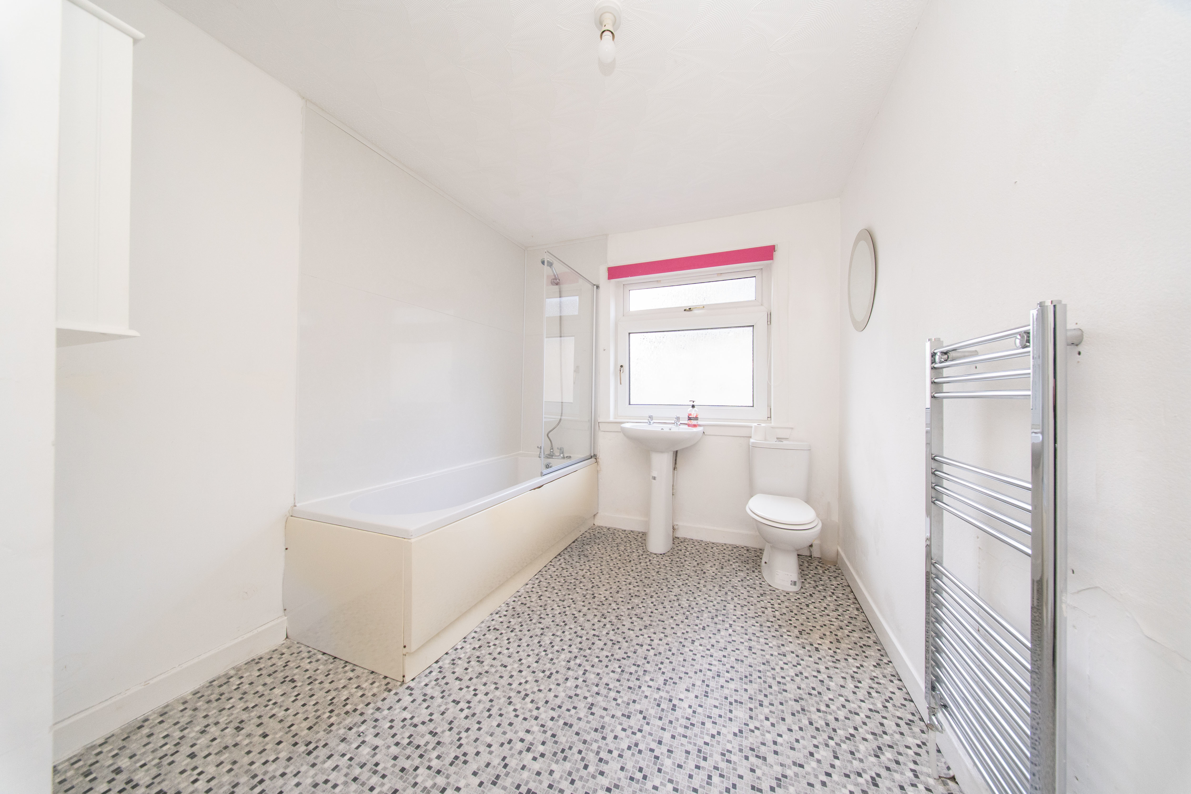 East Main Street, Whitburn, EH47 0RD, photo 4