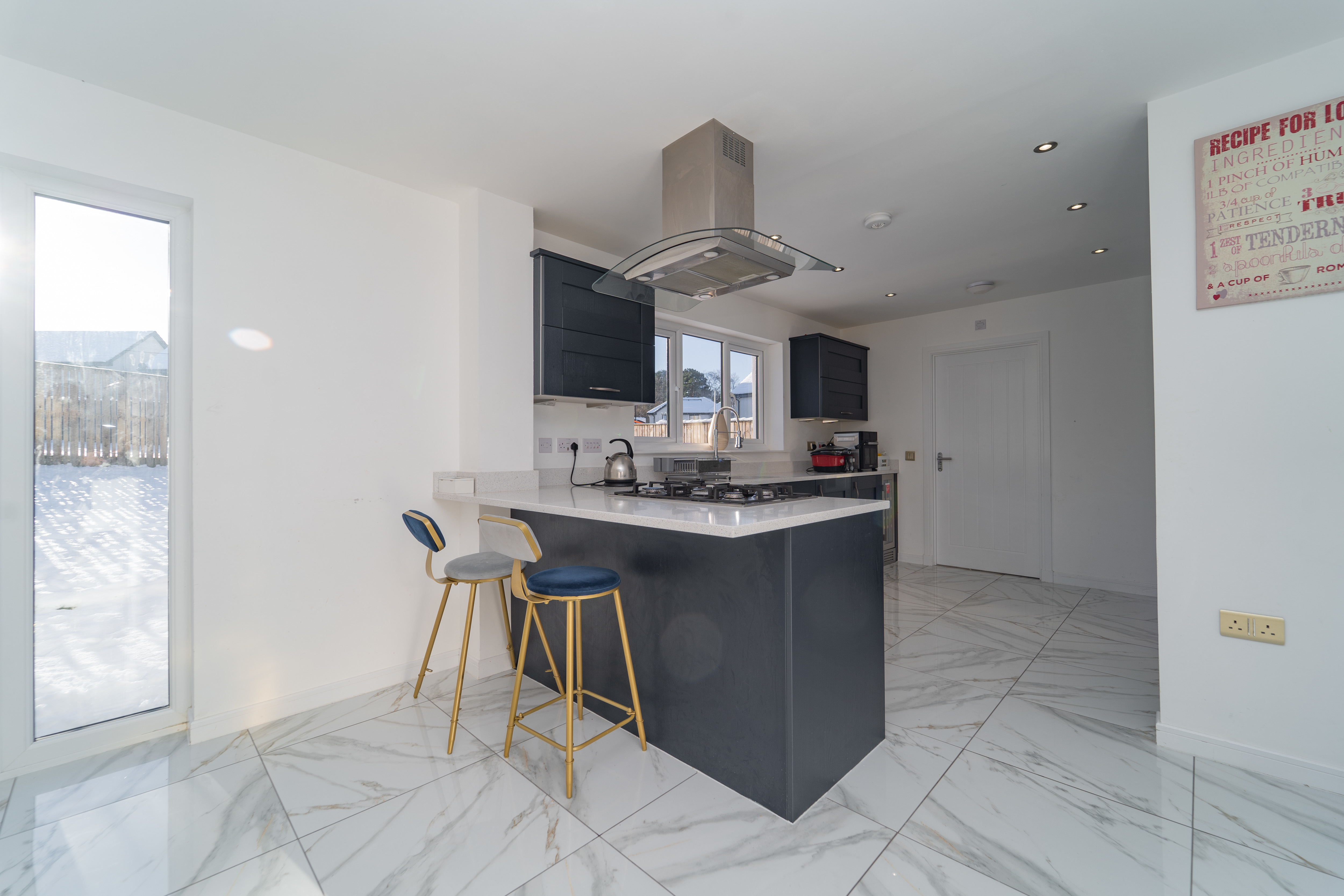 East Cairn View, Murieston, Livingston, EH54 9FS, photo 8