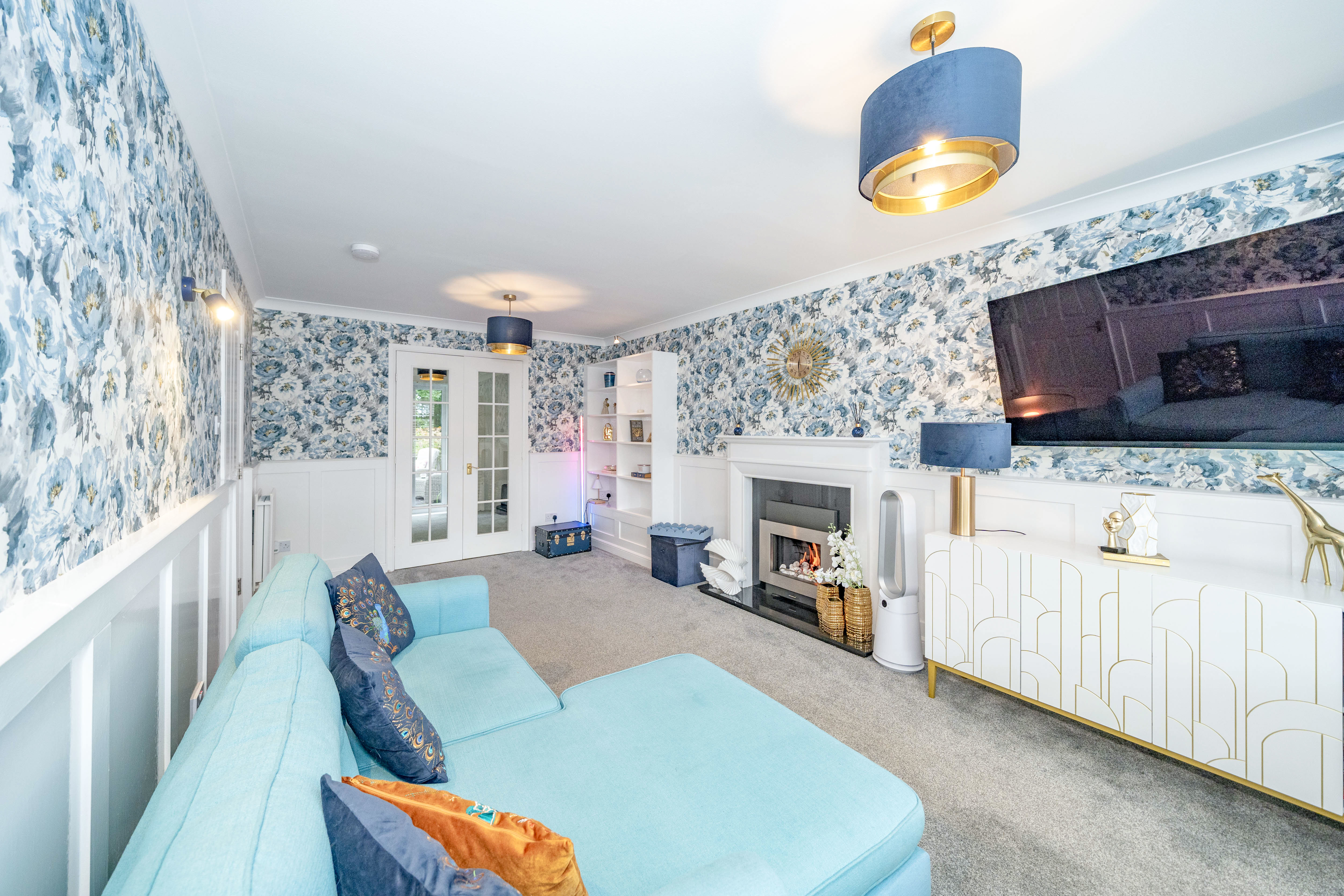 Bluebell Glade, Livingston, EH54, photo 9