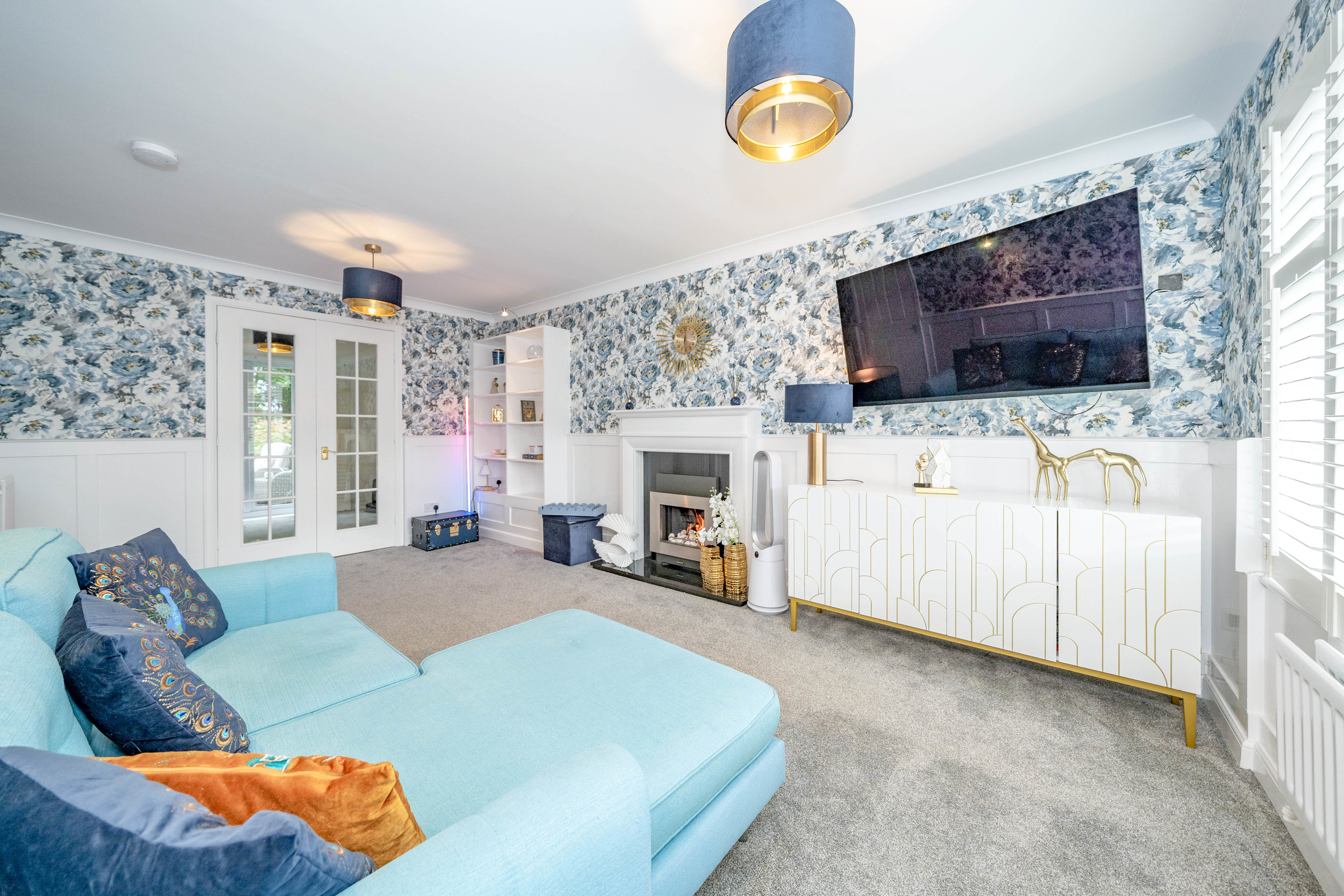 Bluebell Glade, Livingston, EH54, photo 7