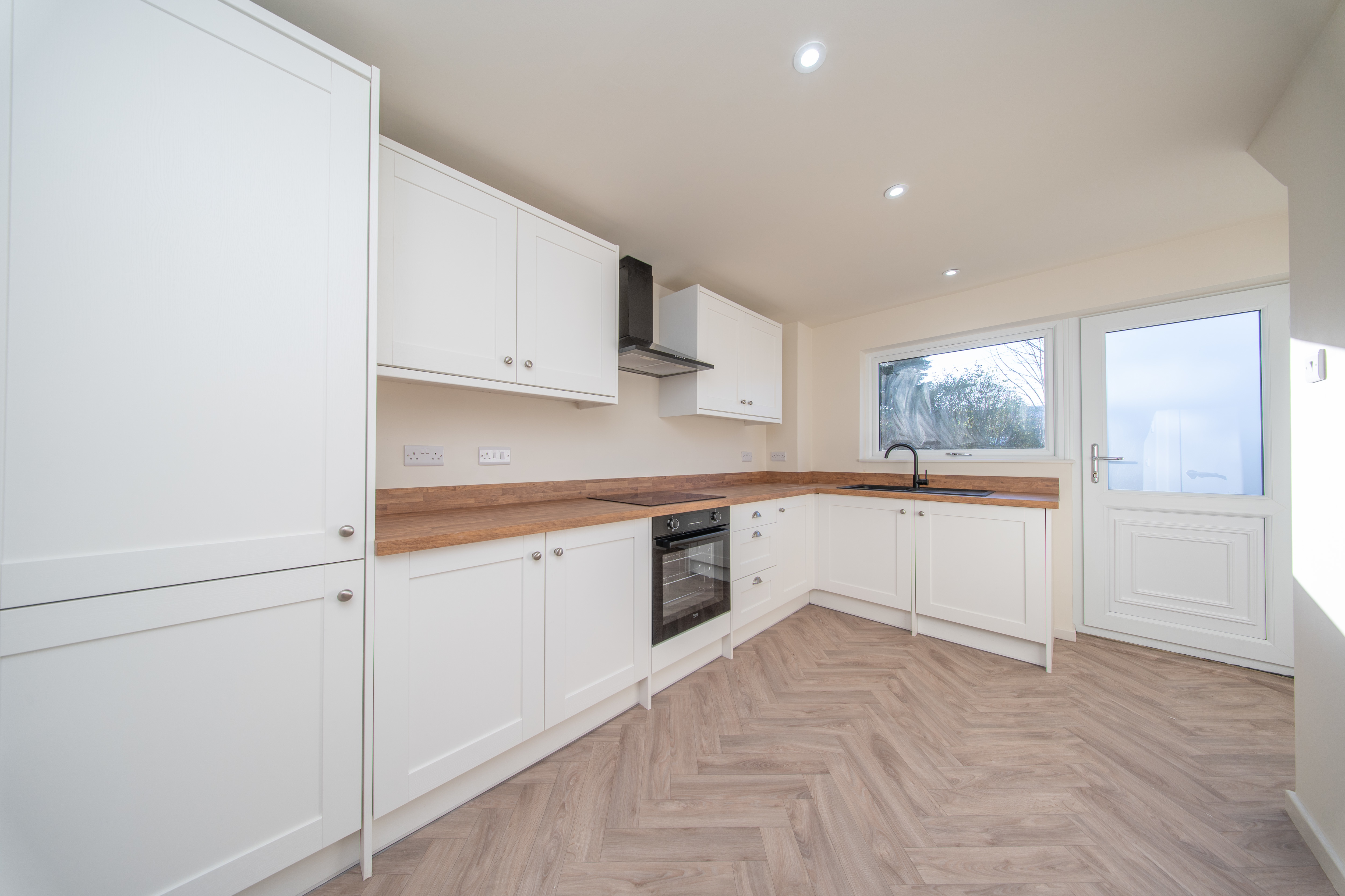 Burnhouse Drive, Whitburn, Bathgate, EH47 0NX