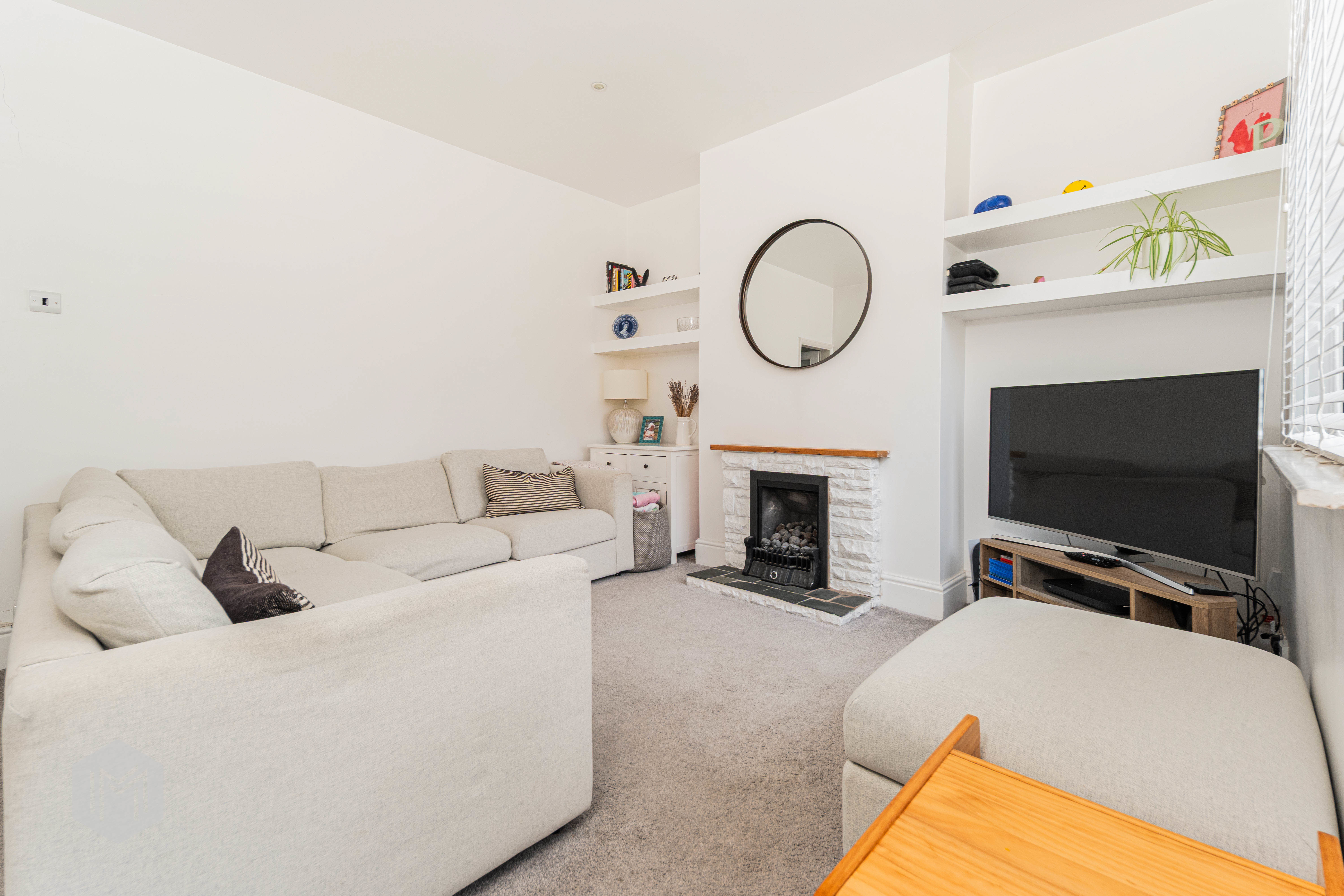 Acres Street, Tottington, BL8, photo 3