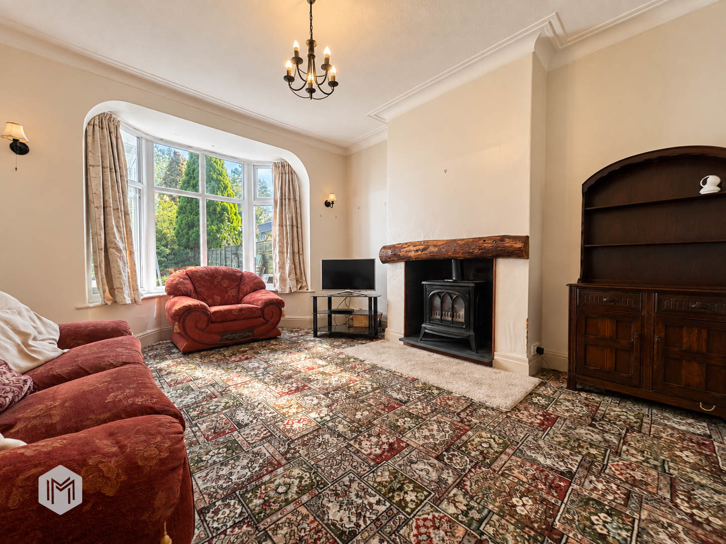 130 Crompton way-5