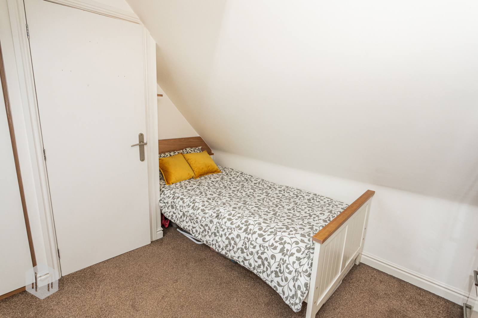 Somerton Road, Bolton, BL2, photo 17