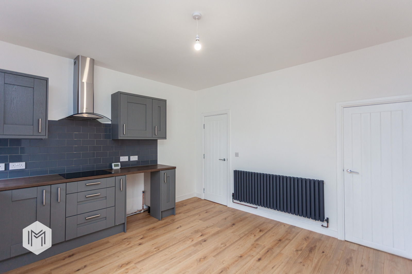 Pool Bank Street, Middleton, M24, photo 4