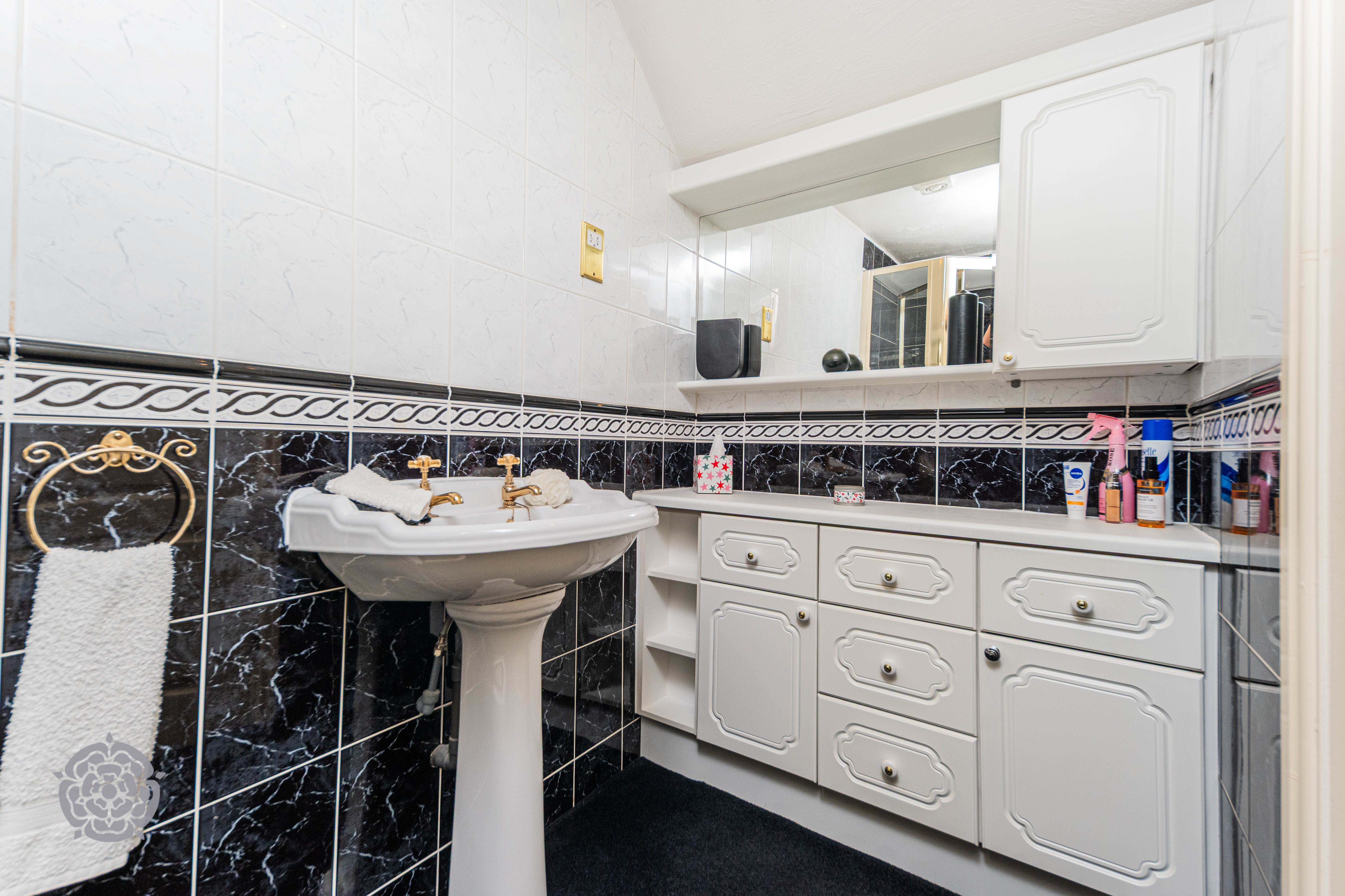 Manchester Road, Walmersley, BL9, photo 25