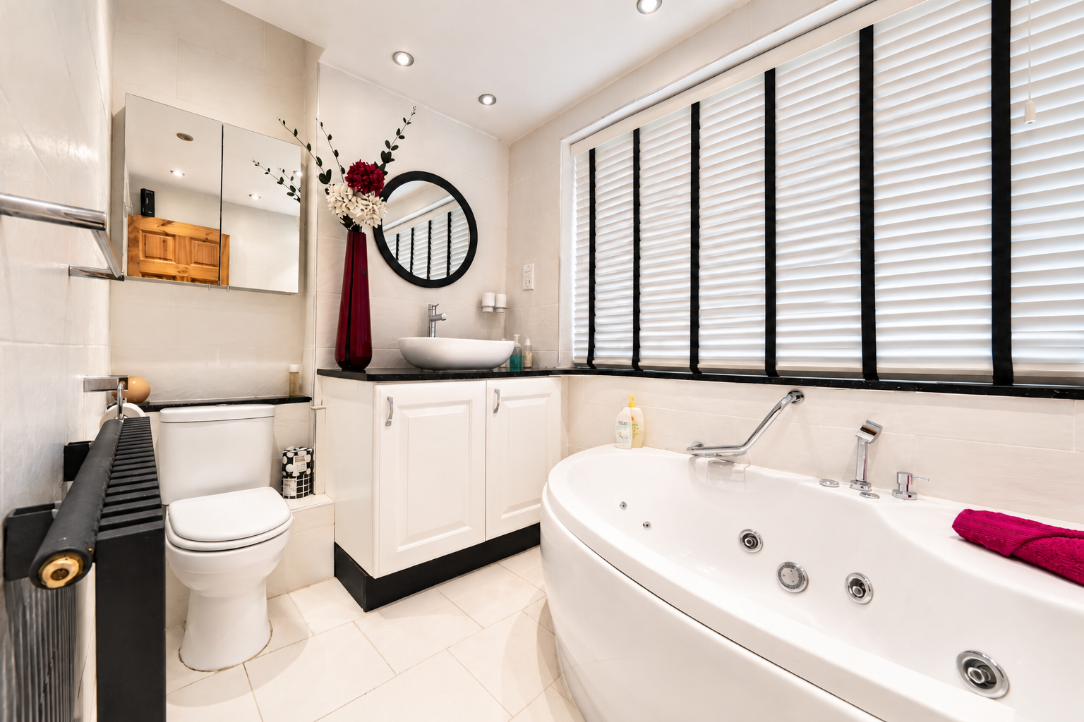Simister Lane, Prestwich, M25, photo 28