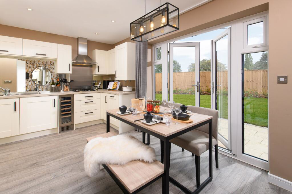 Deacons Close, Croft, WA3