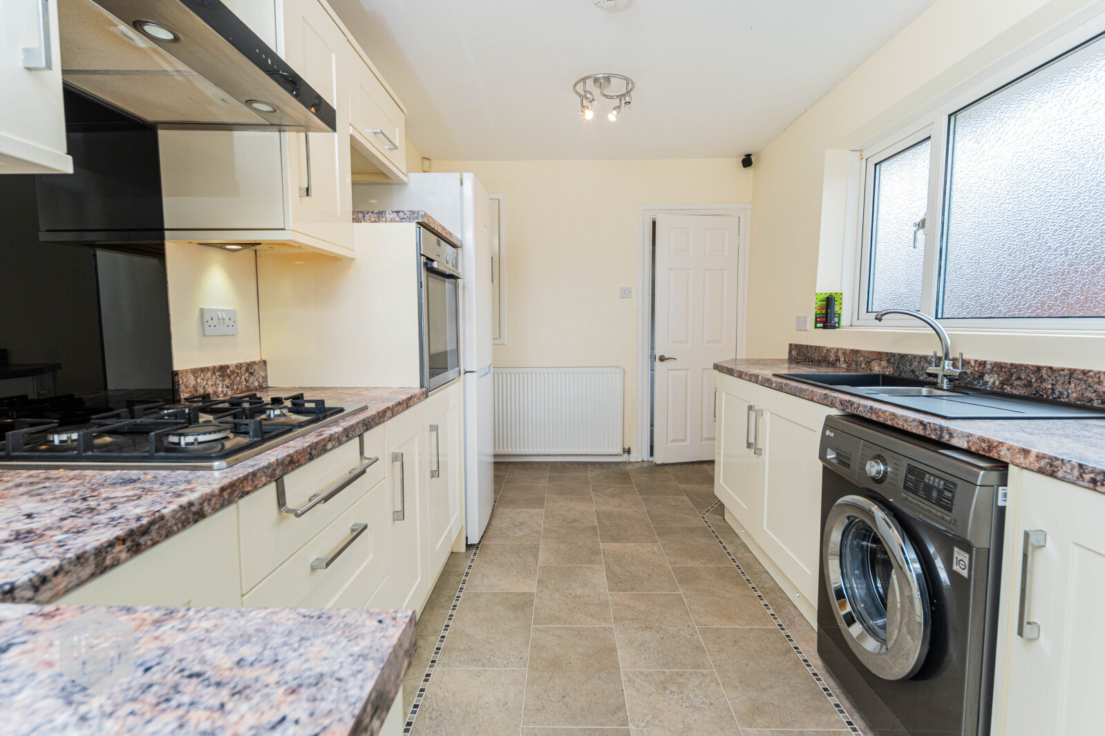 Longsight Road, Greenmount, BL8, photo 5