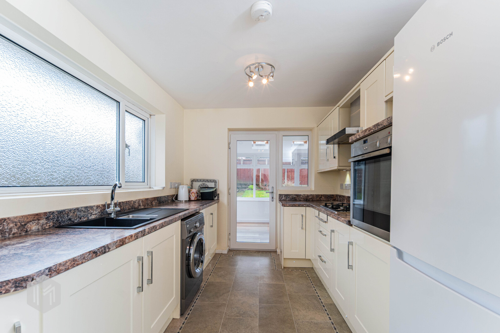 Longsight Road, Greenmount, BL8, photo 6