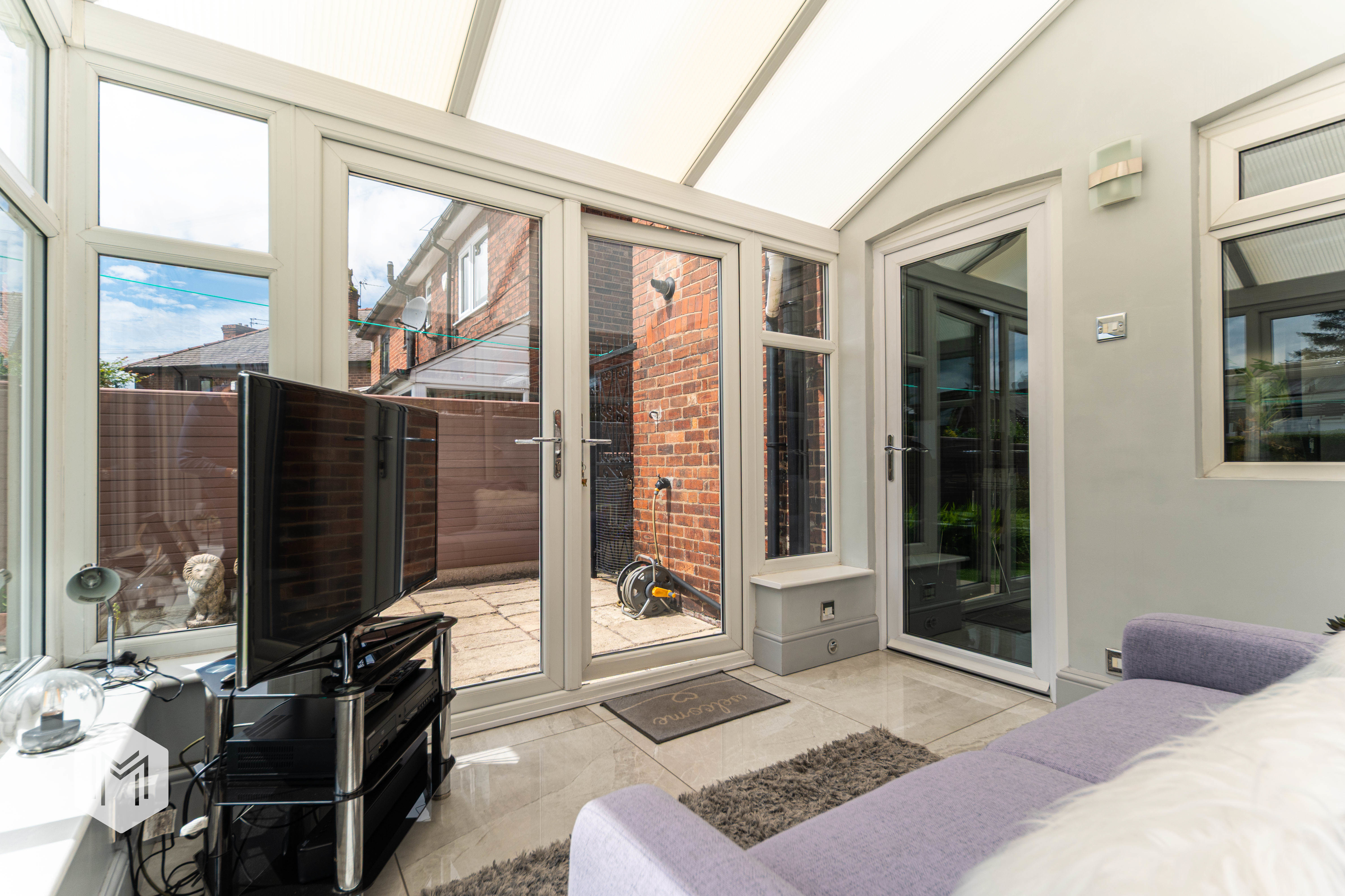Manchester Road, Tyldesley, M29, photo 9