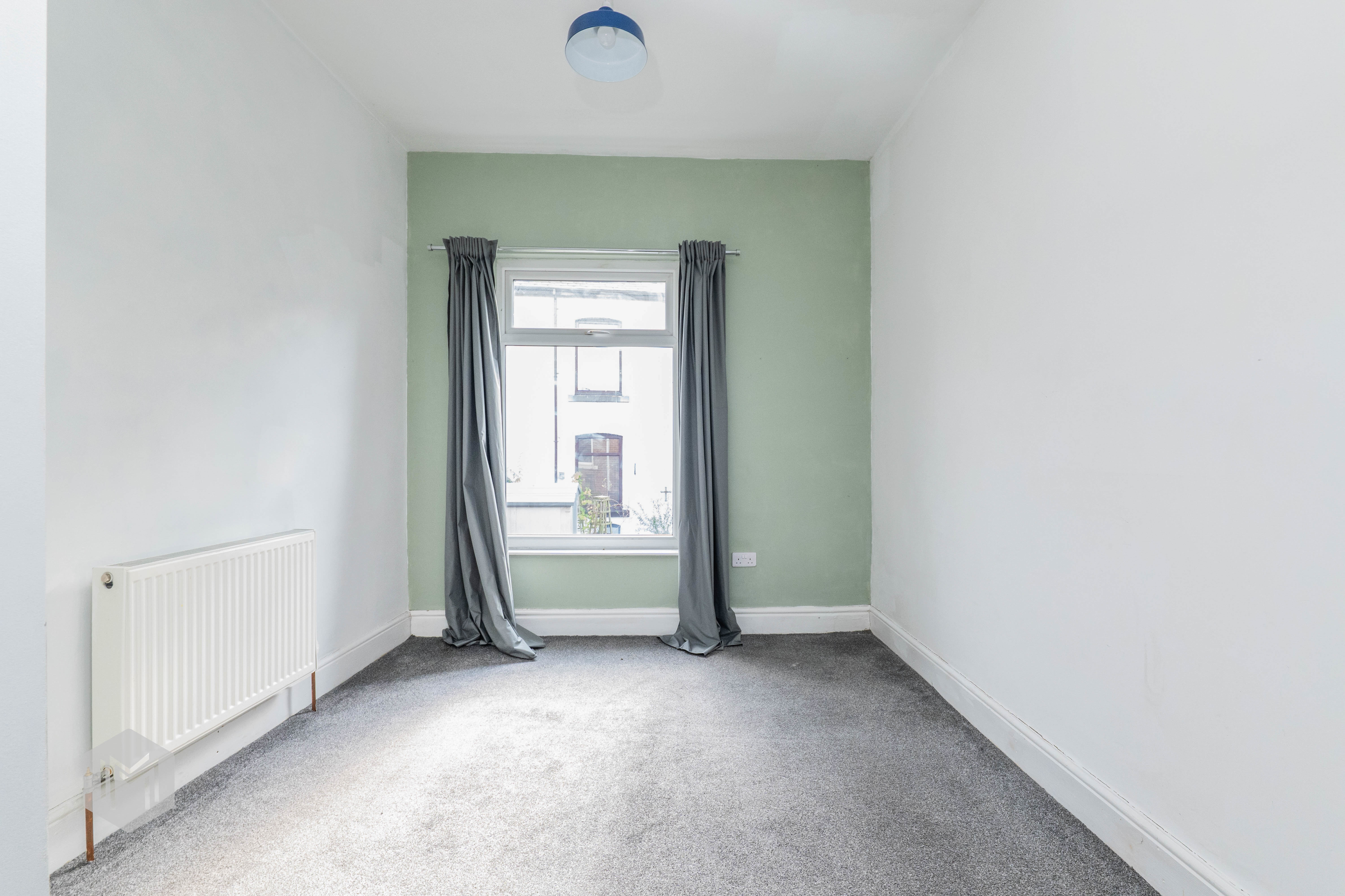 285 Hollins Lane-14