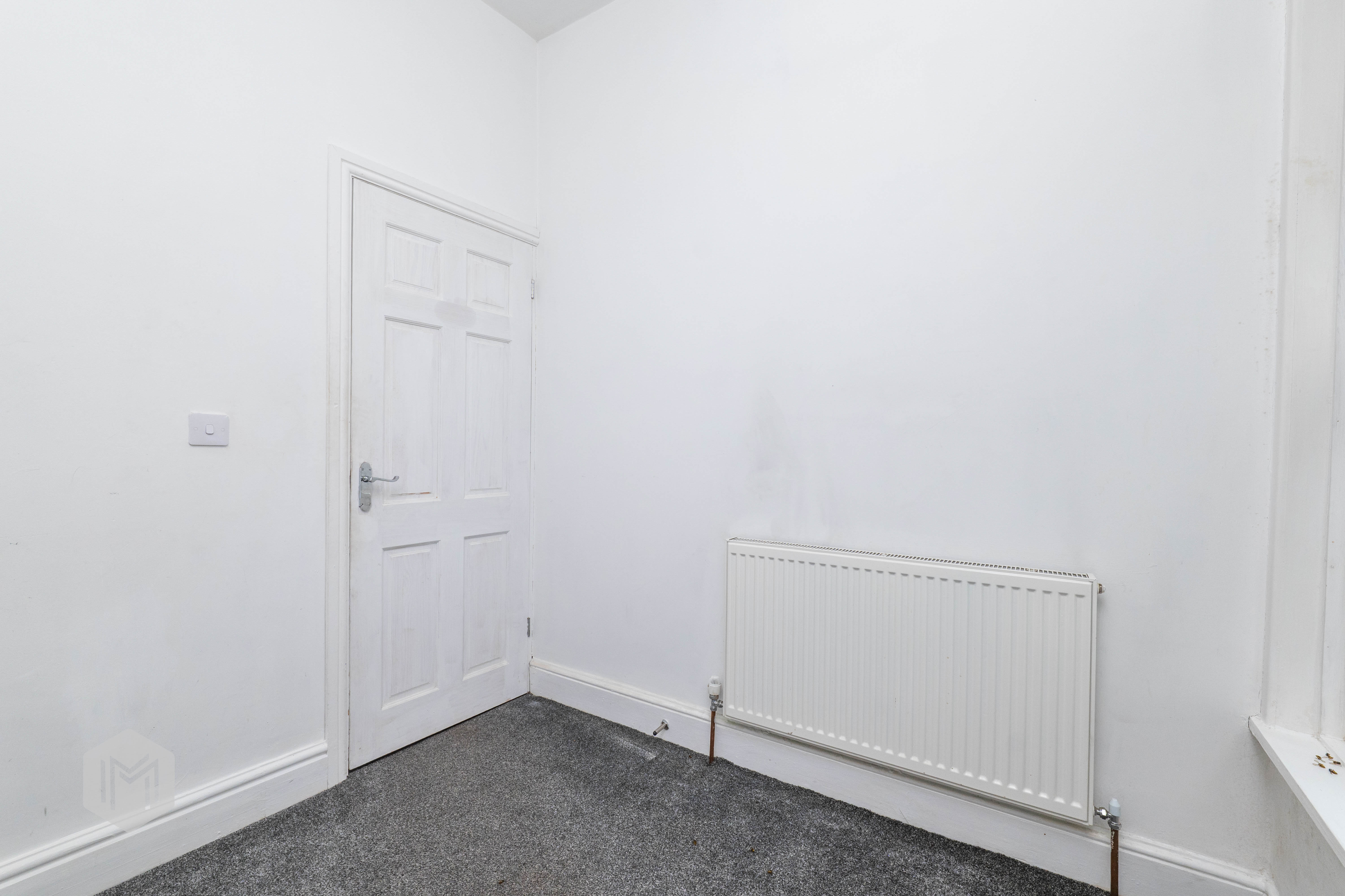 285 Hollins Lane-12