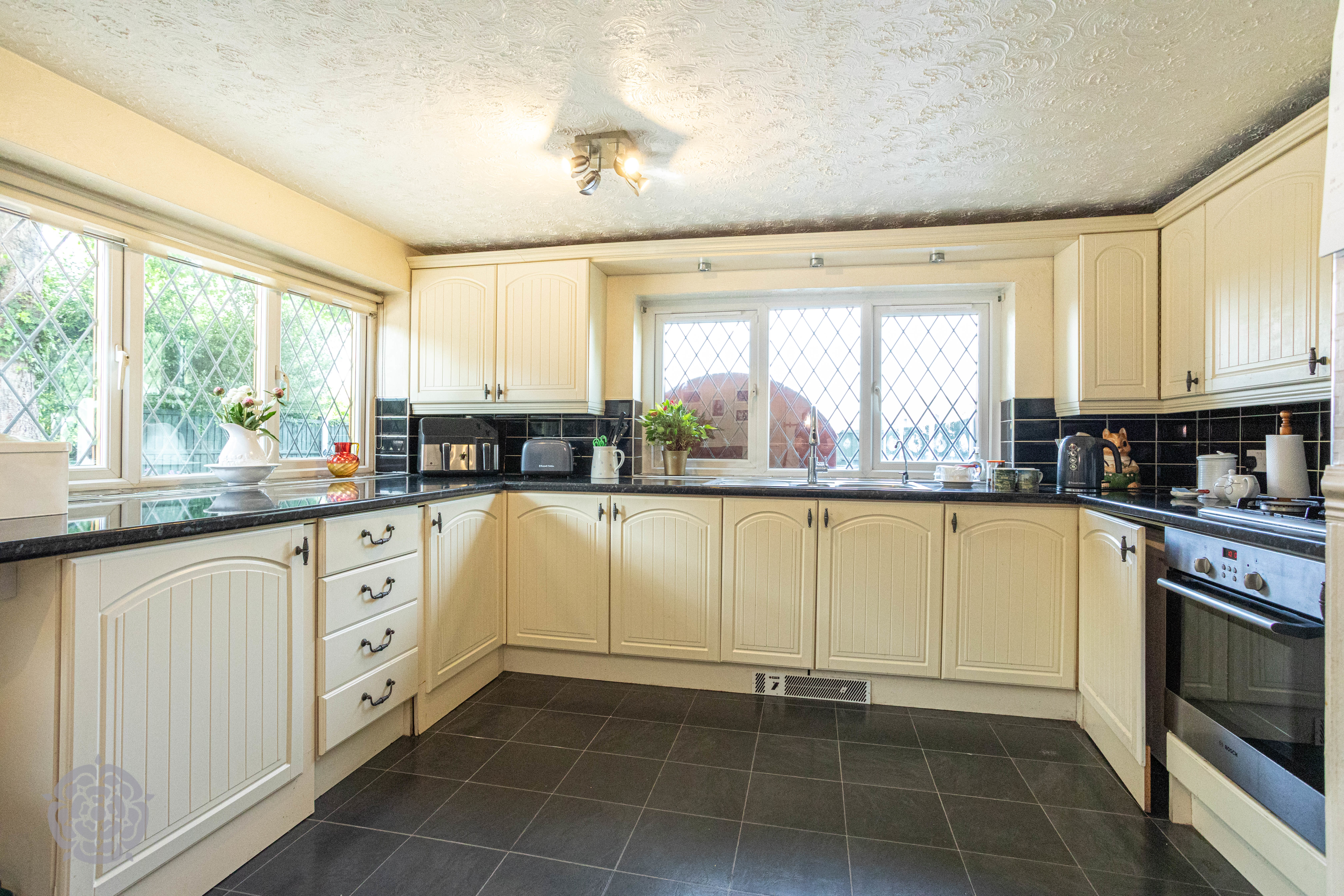 Vicars Hall Lane, Boothstown, M28, photo 3