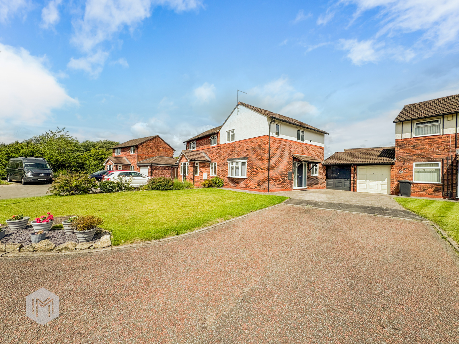 Woolmer Close, Birchwood, WA3