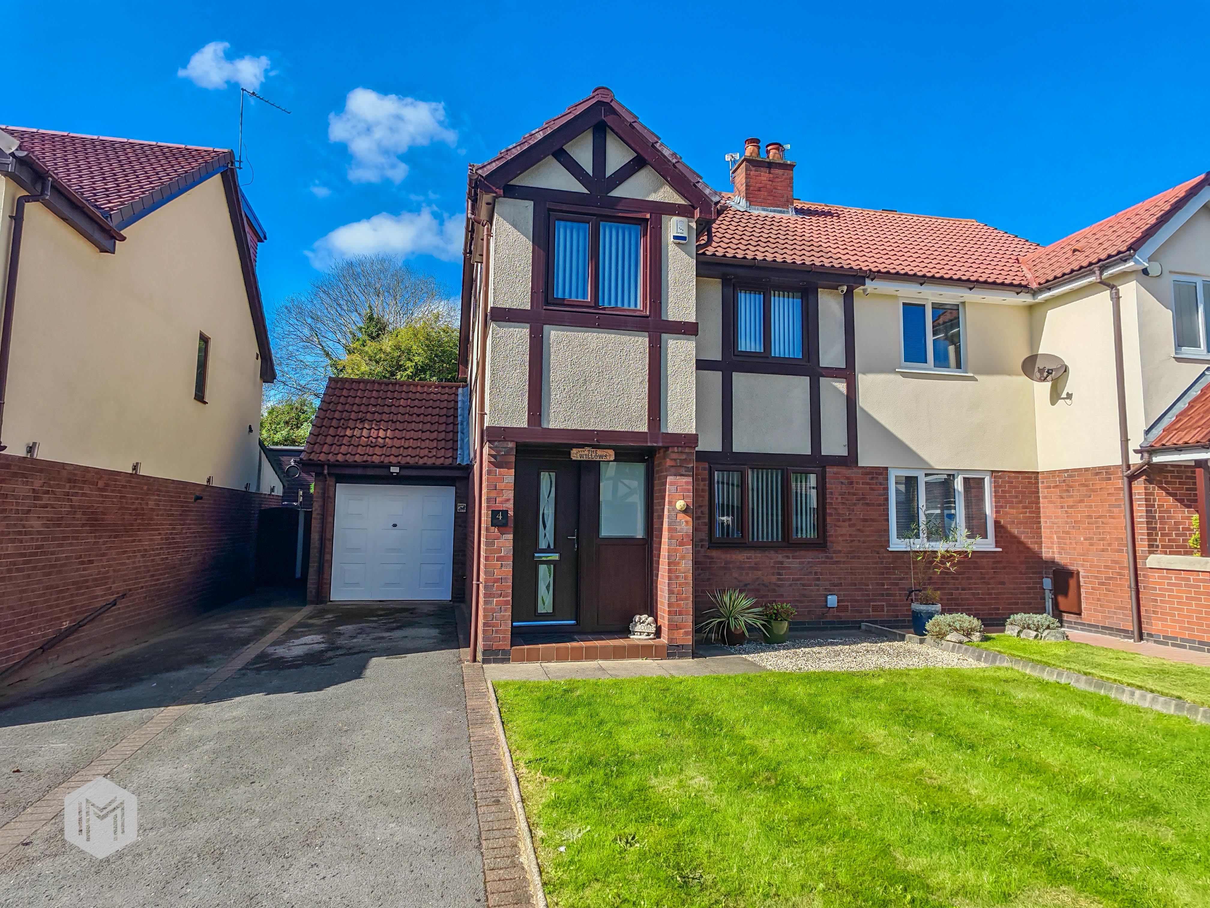 Springburn Close