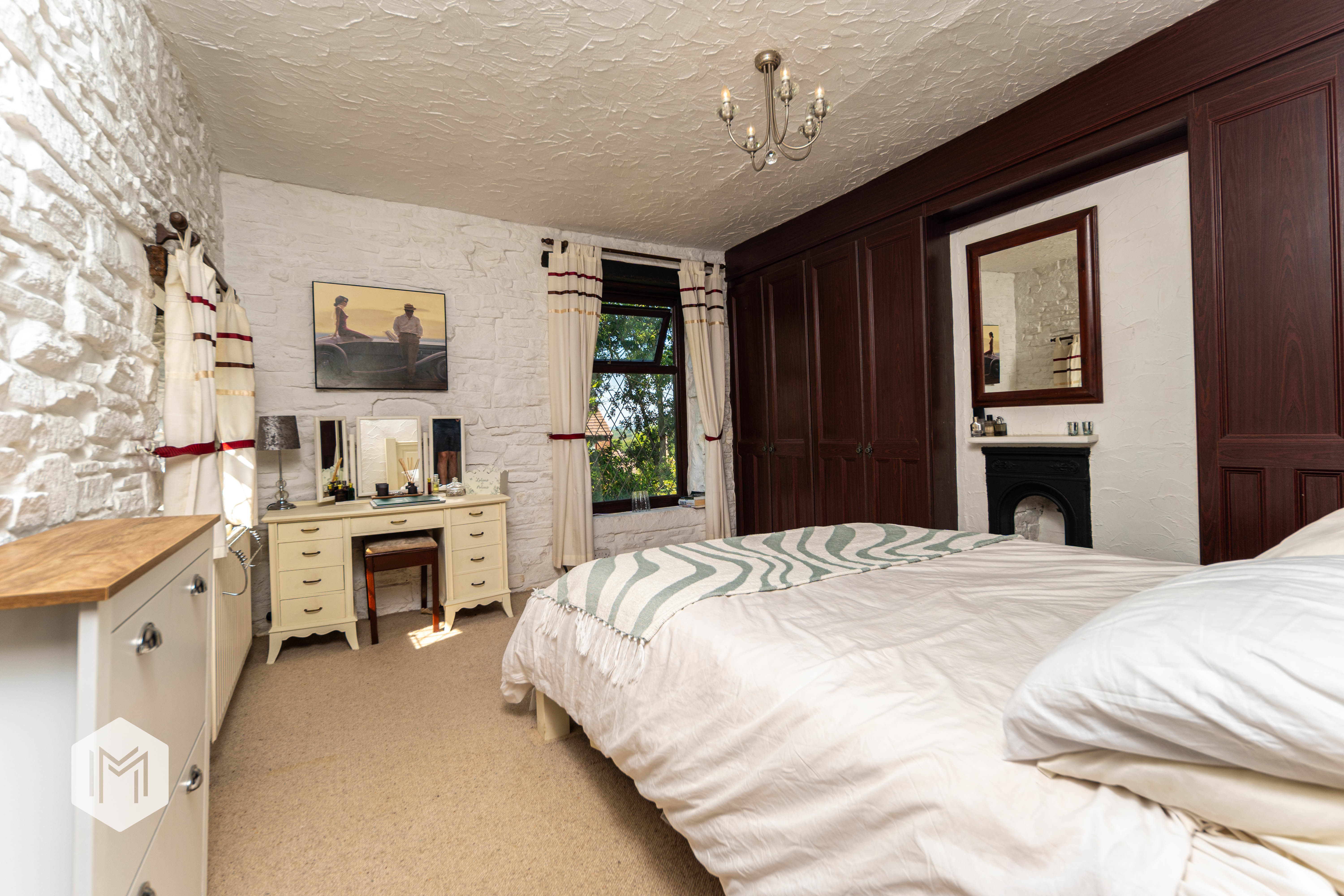 Fir Tree Cottage, Riding Gate, Harwood, Bolton, BL2, photo 9
