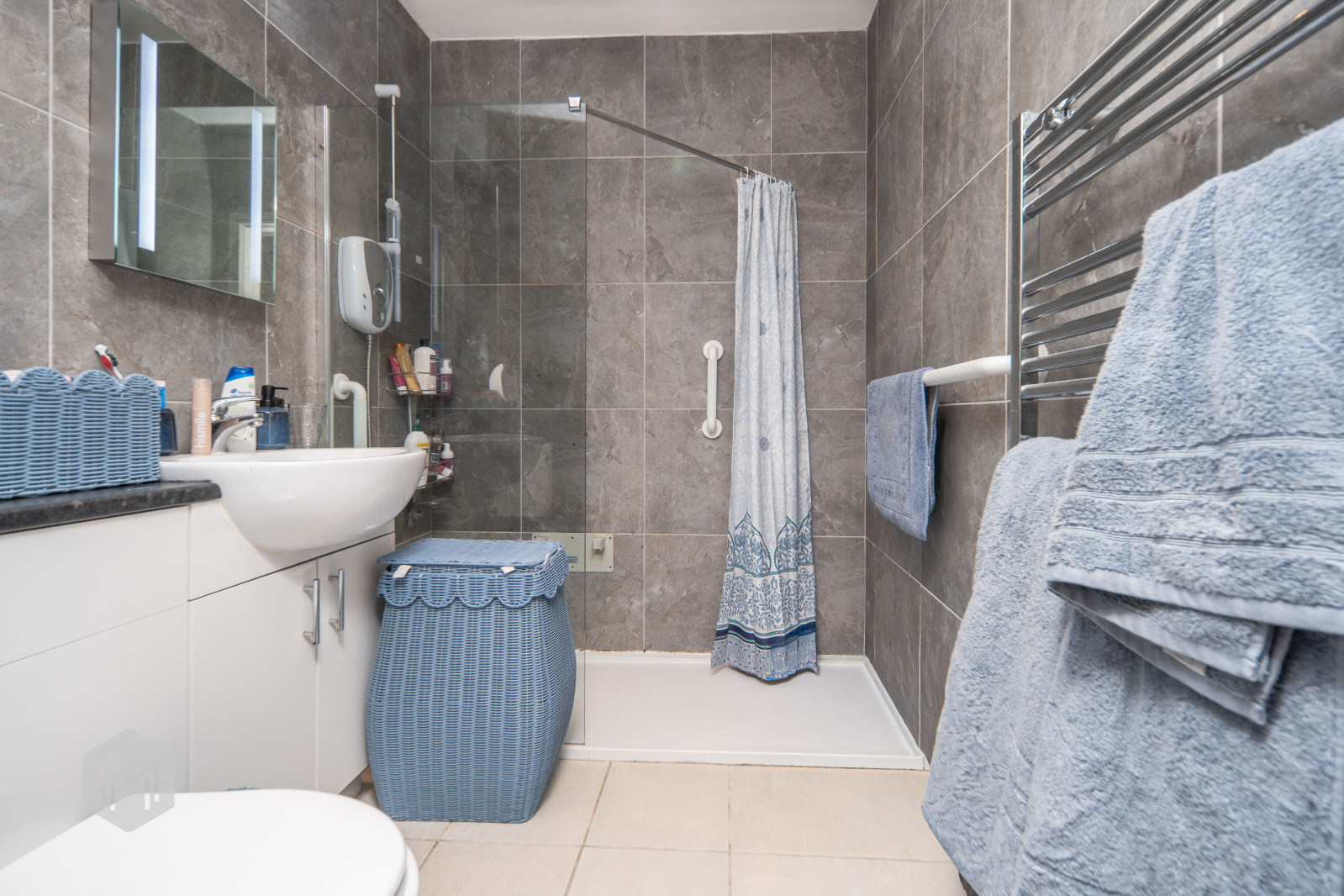 Fernside, Radcliffe, M26, photo 30