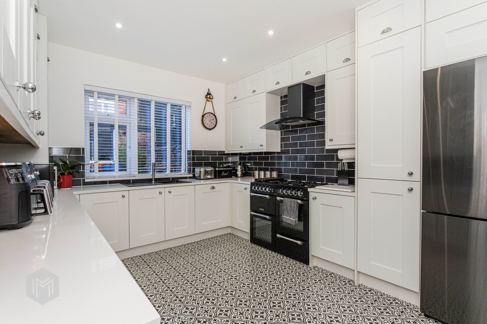 Oxford Street, Leigh, WN7, photo 3