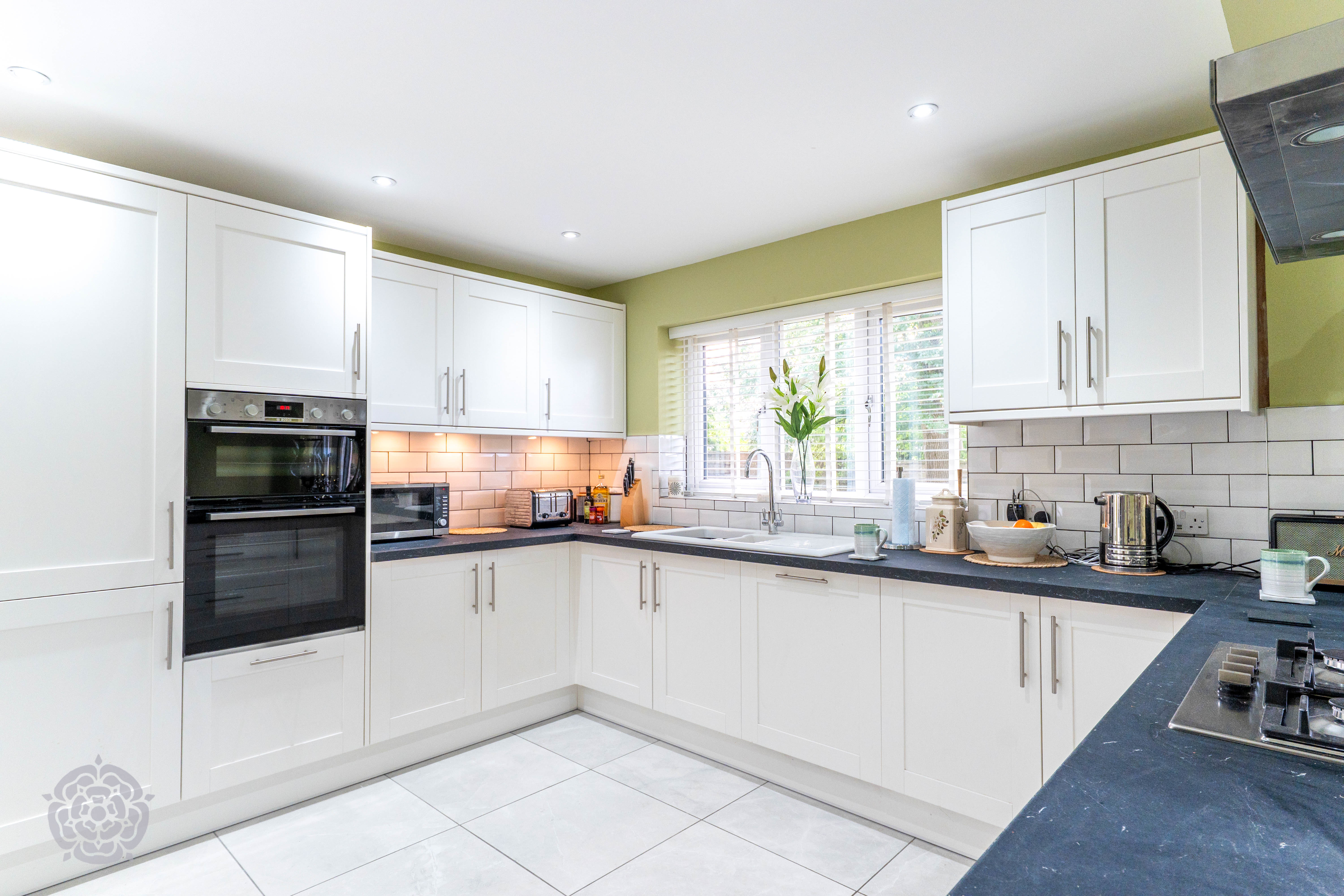 Heaton Court, Bury, BL9, photo 10
