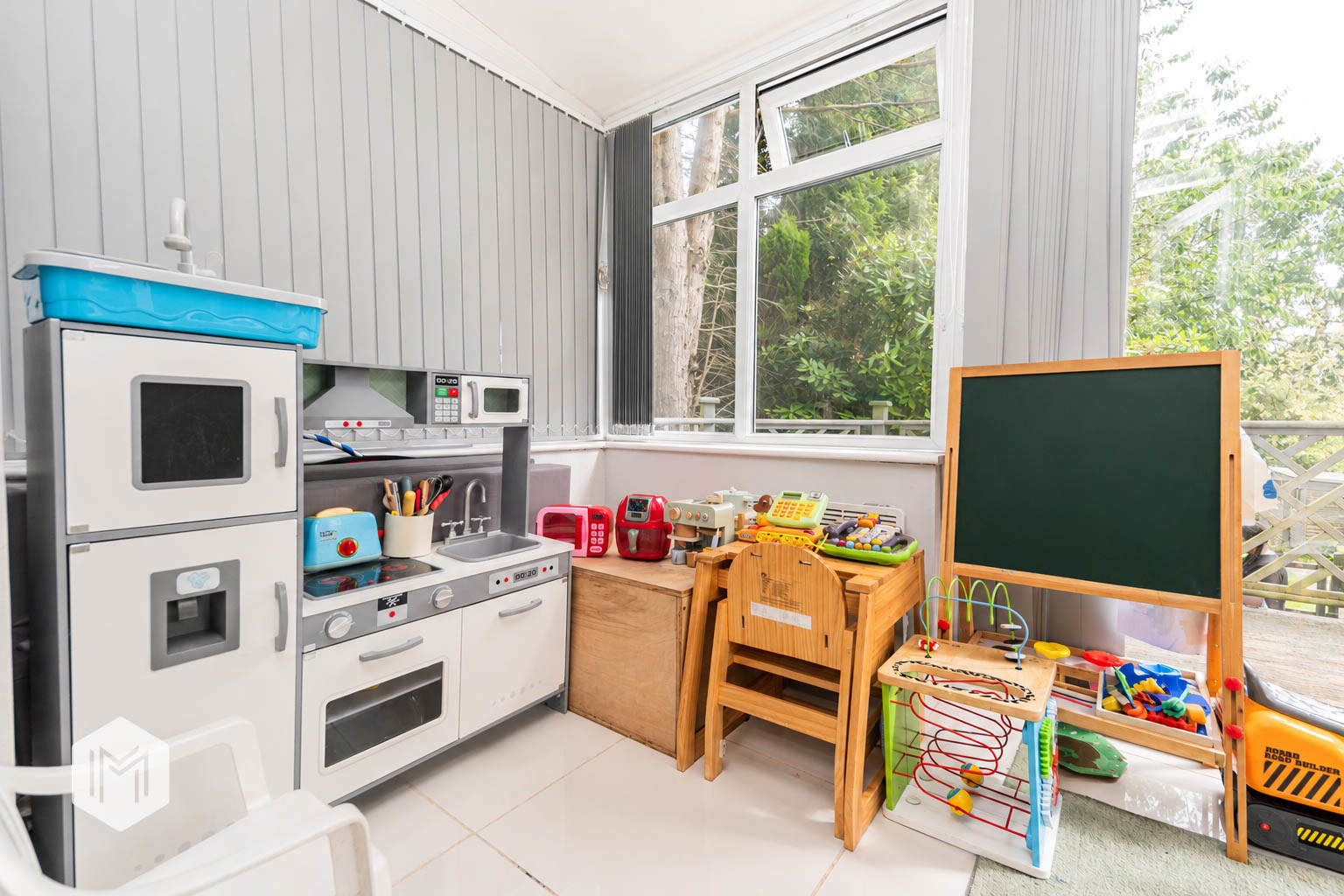 Rutland Avenue, Atherton, M46, photo 12