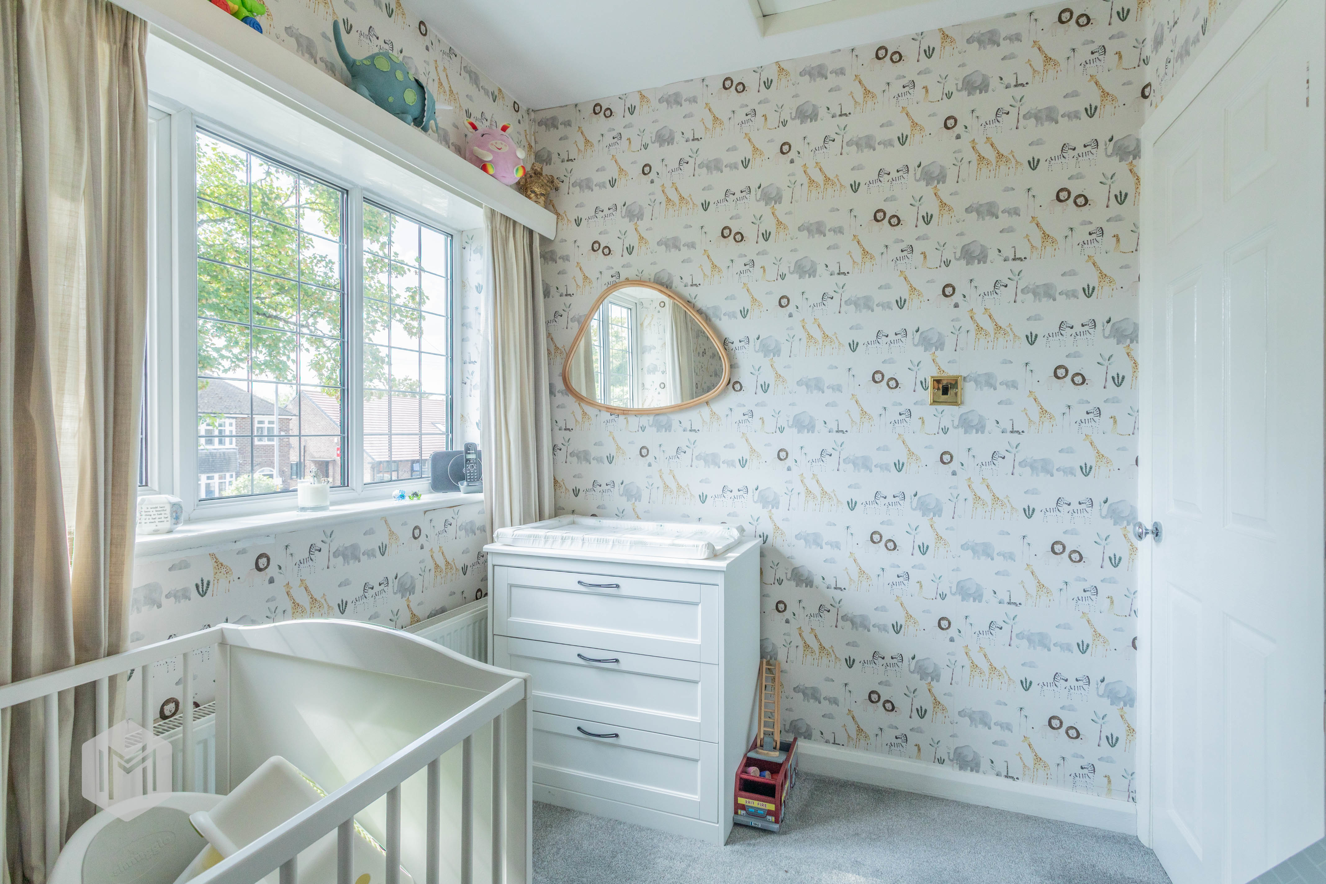 057A0328-HDR