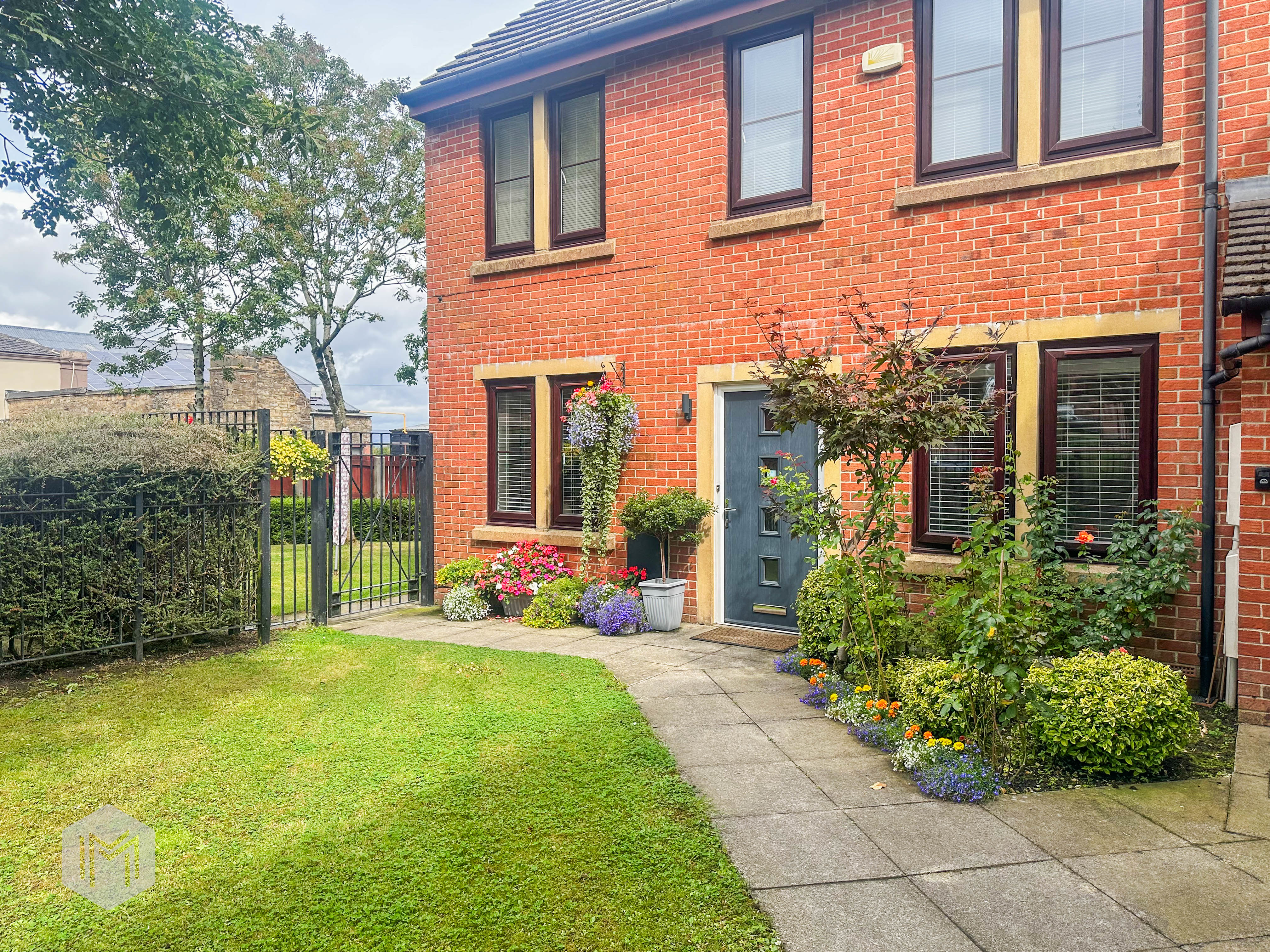 Parish Walk, Ainsworth, BL2