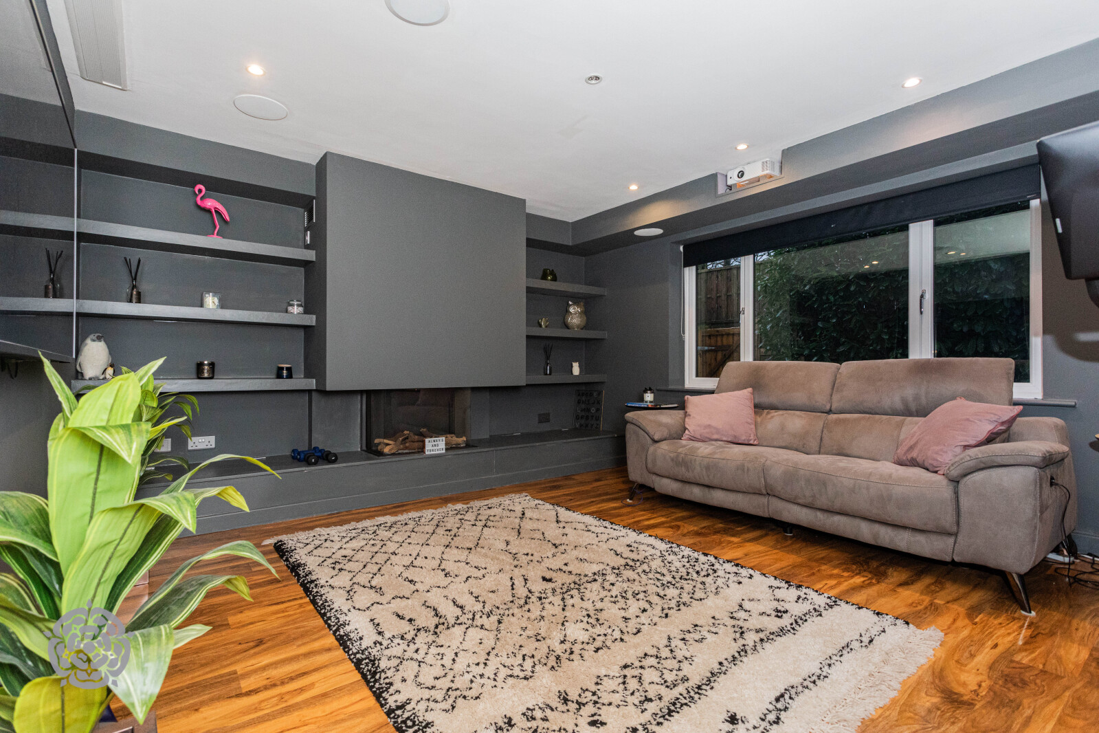 Heywood Hall Road, Heywood, OL10, photo 4
