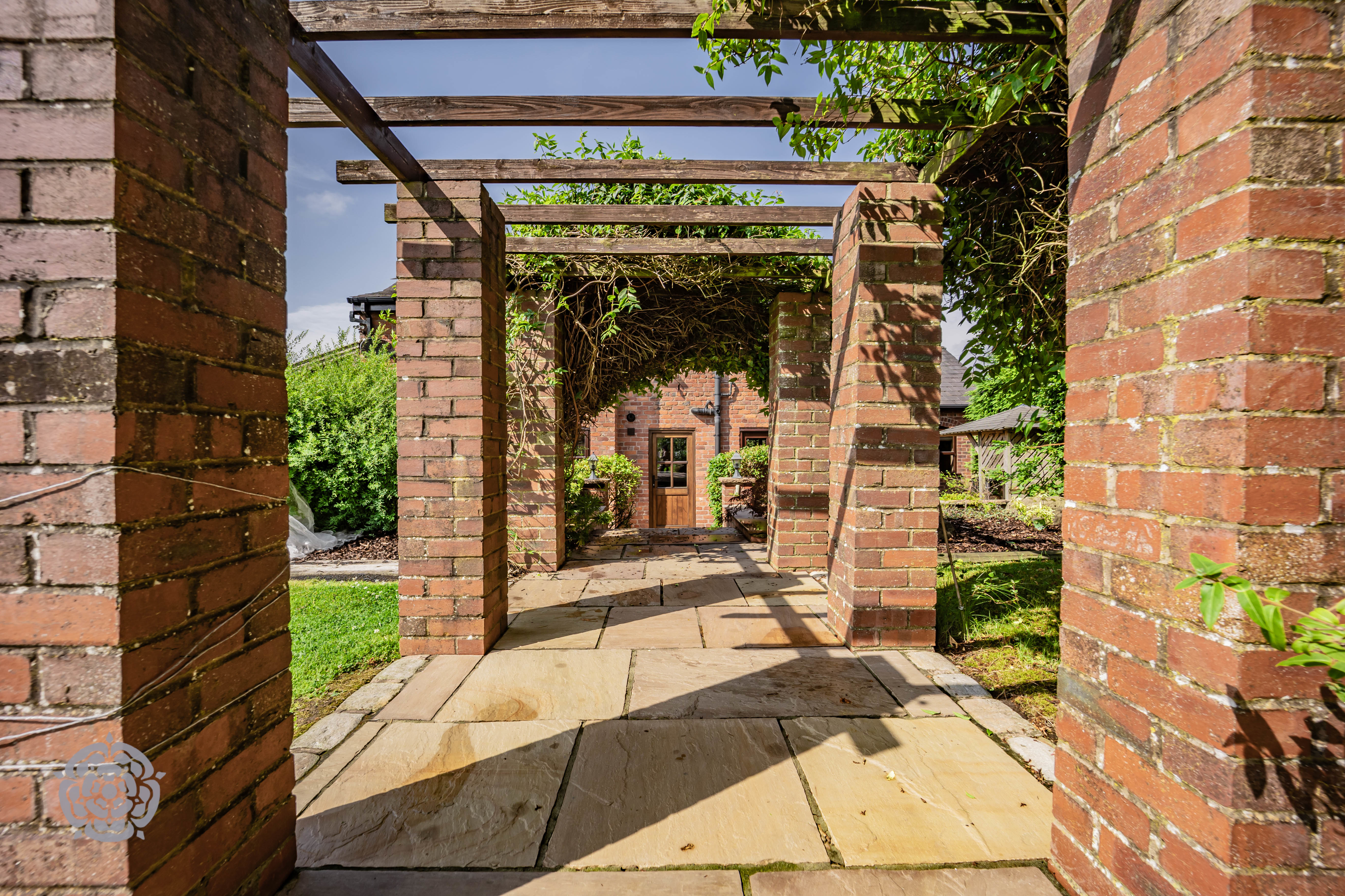 Red Brick Barn-16