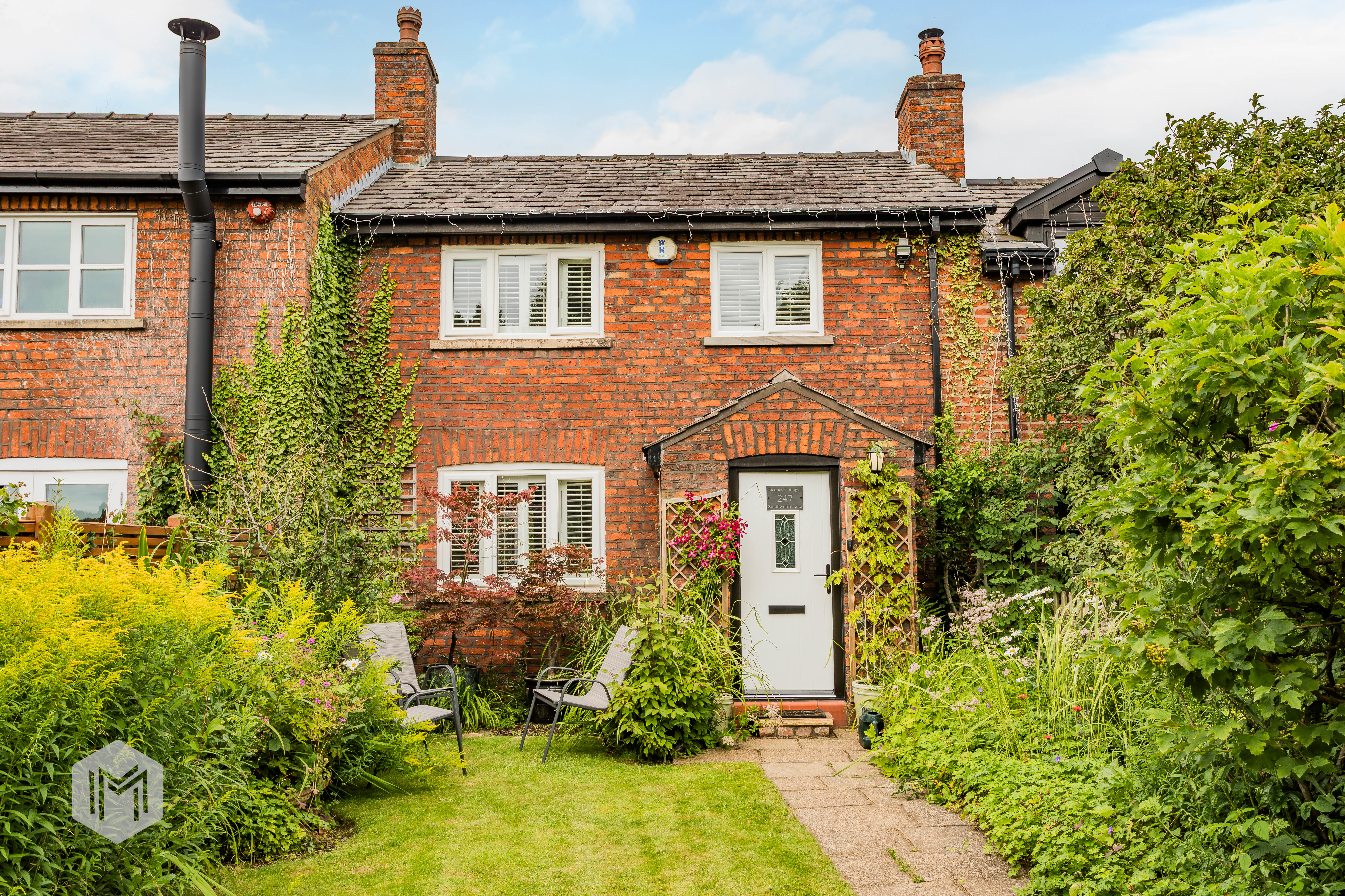 Southworth Lane, Croft, WA3