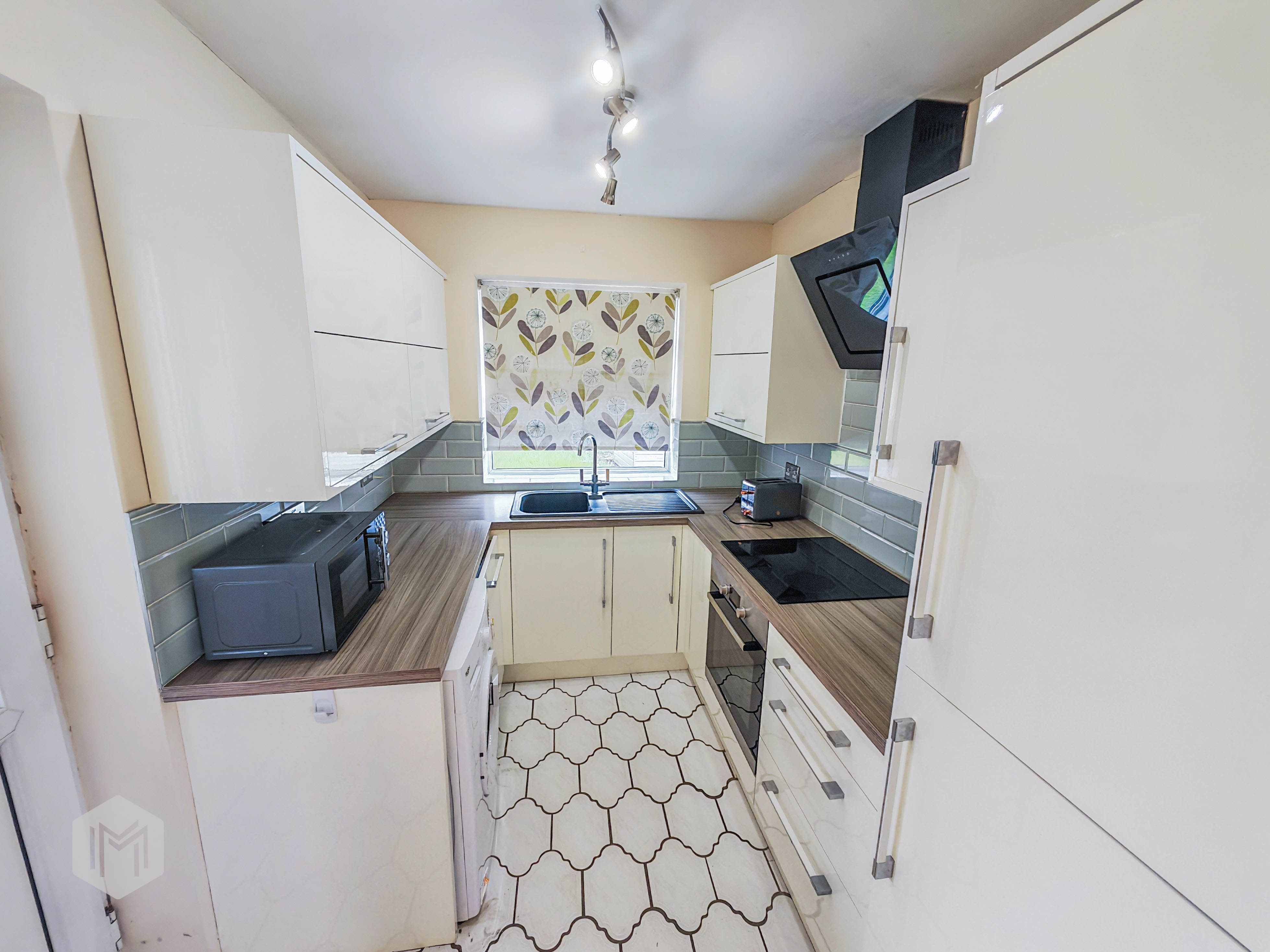 Westwood Drive, Swinton, M27, photo 2