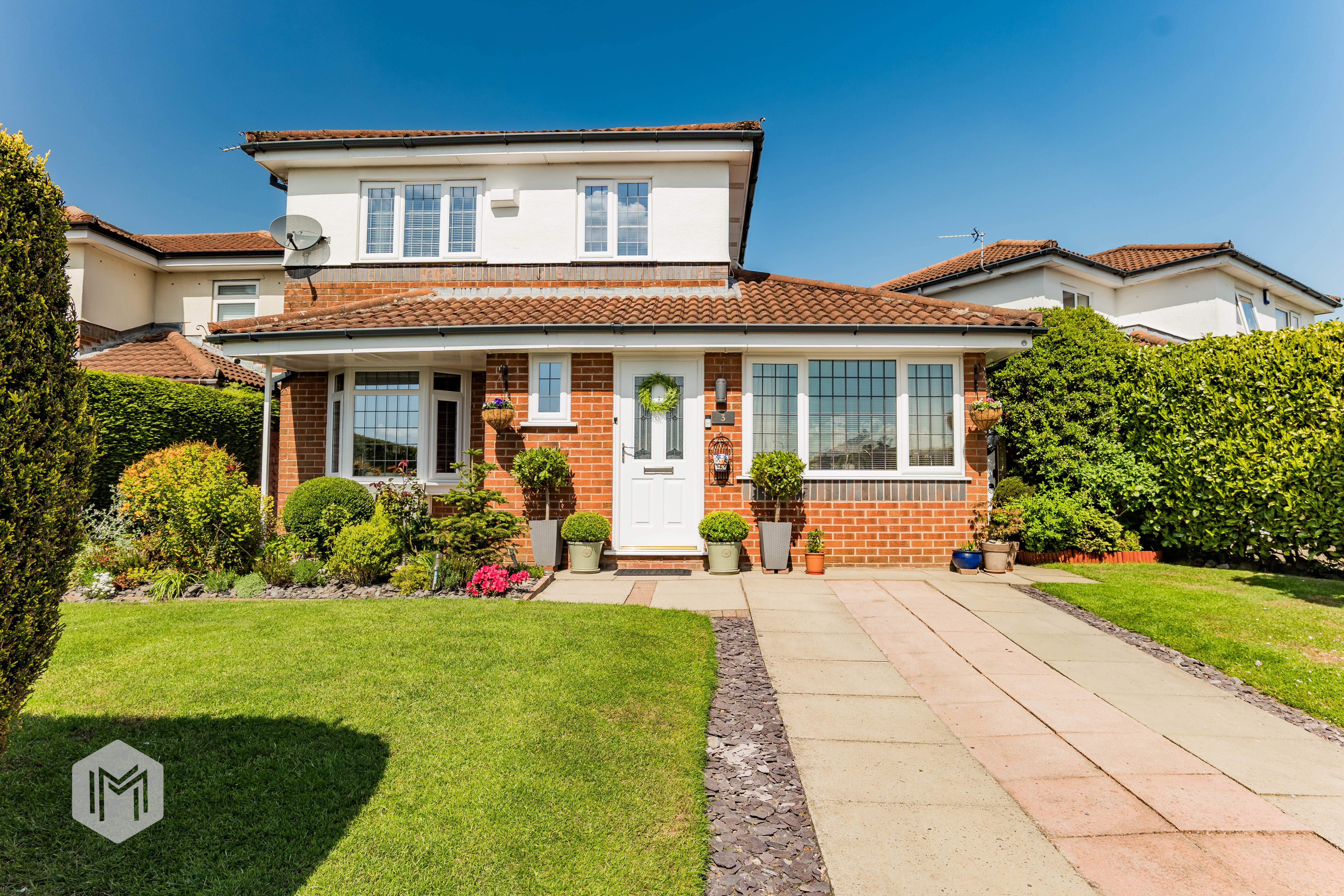 Strathmore Close