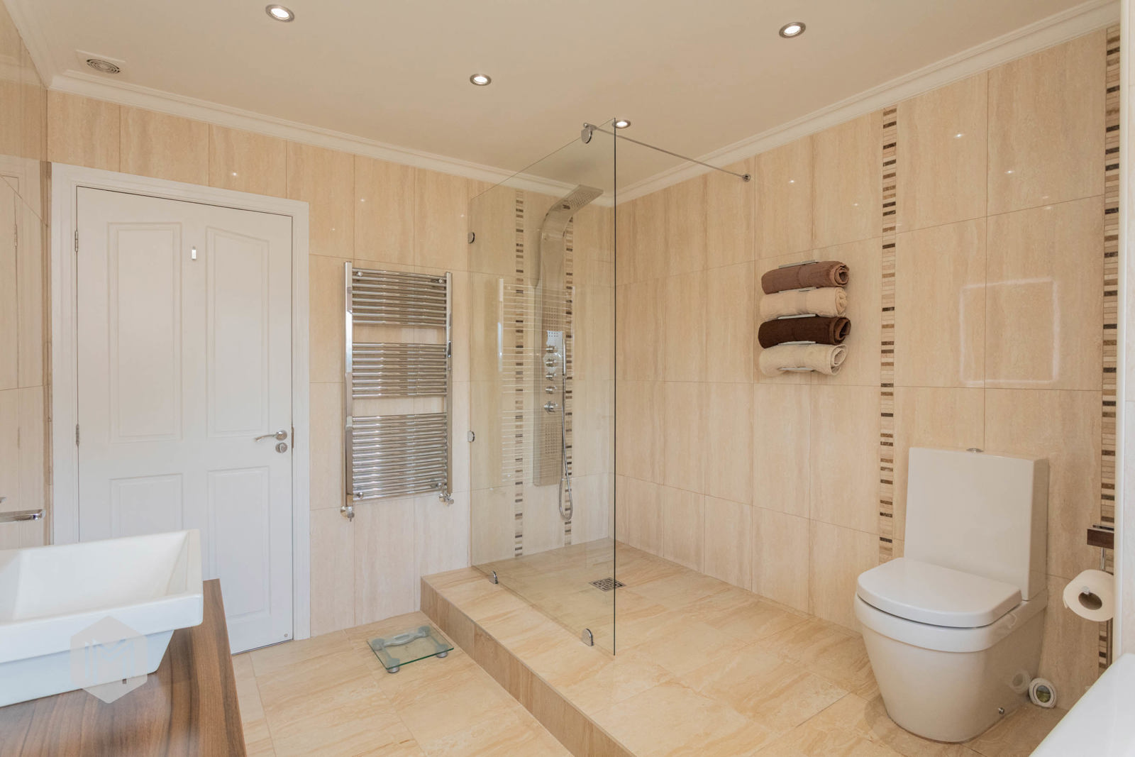 Willowfield Grove, Ashton-In-Makerfield, WN4, photo 37