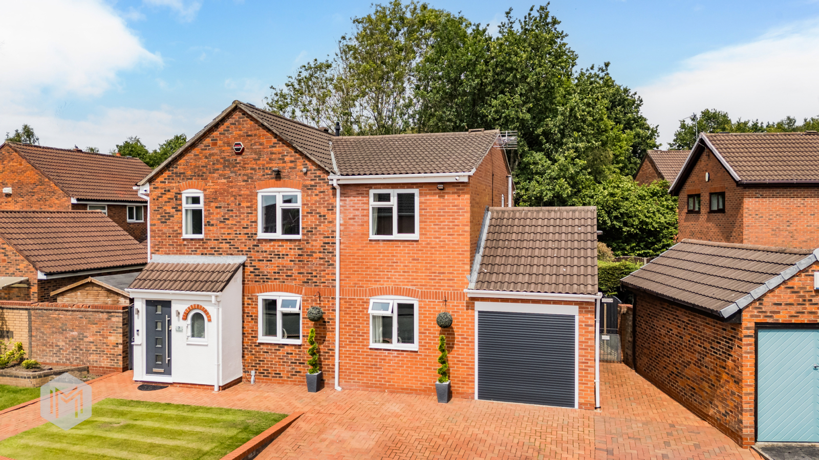 Rockingham Close, Birchwood, WA3