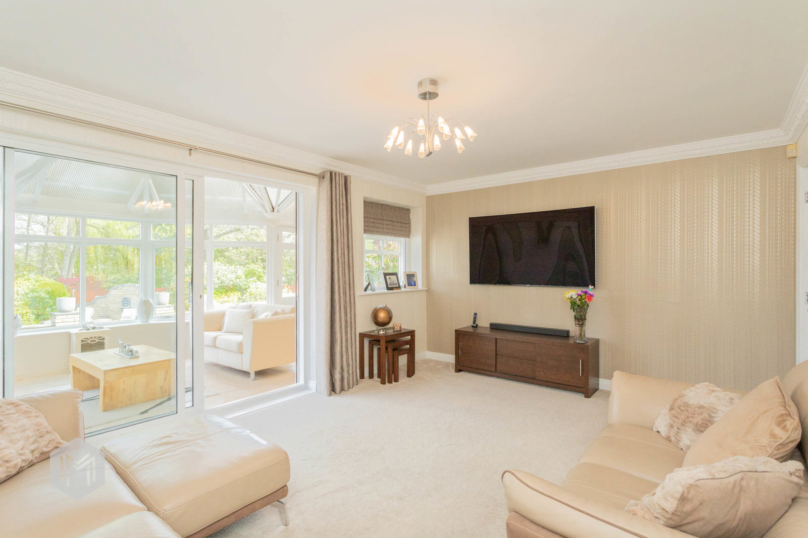 Willowfield Grove, Ashton-In-Makerfield, WN4, photo 2