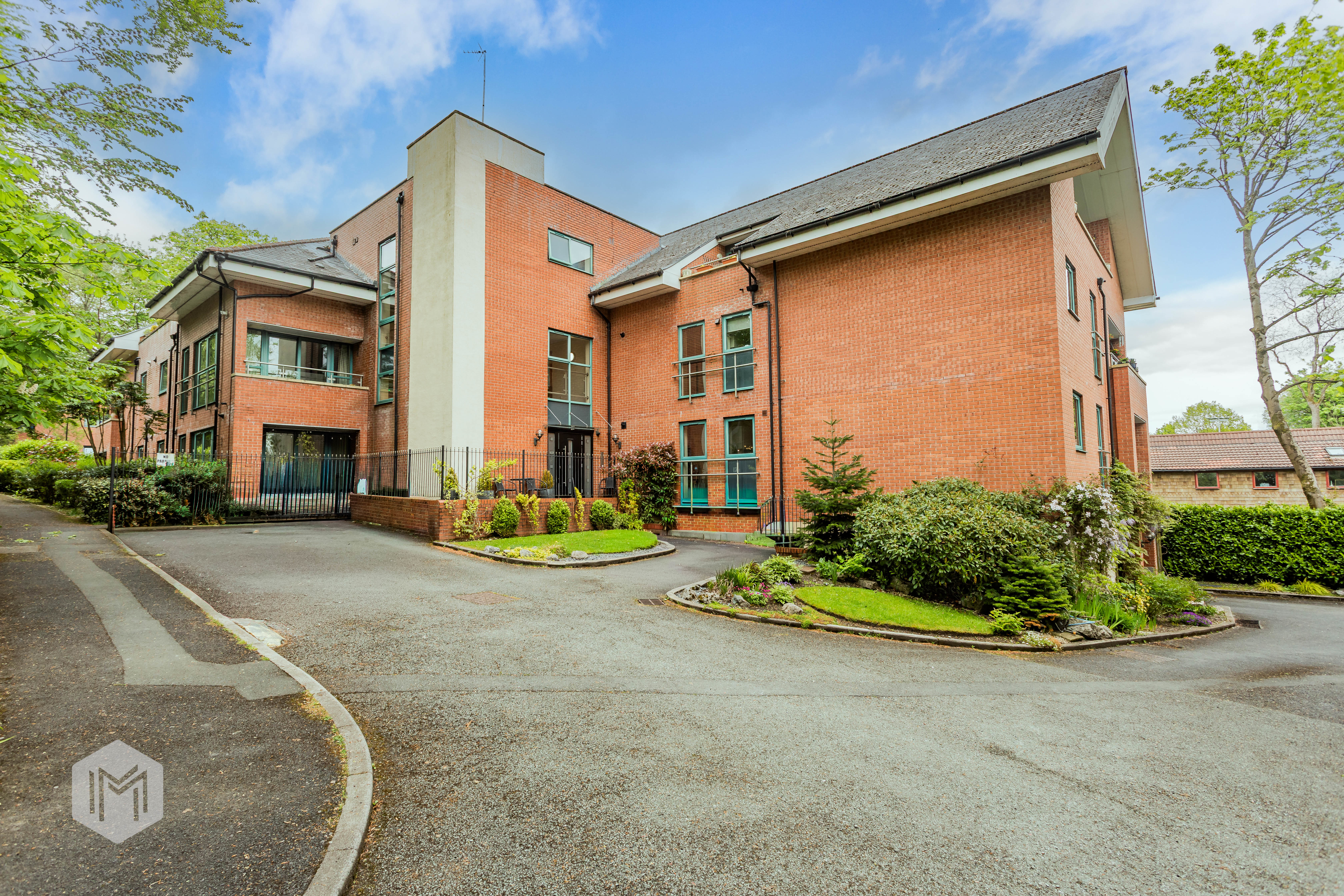 Palmerstones Court, Bolton, BL1