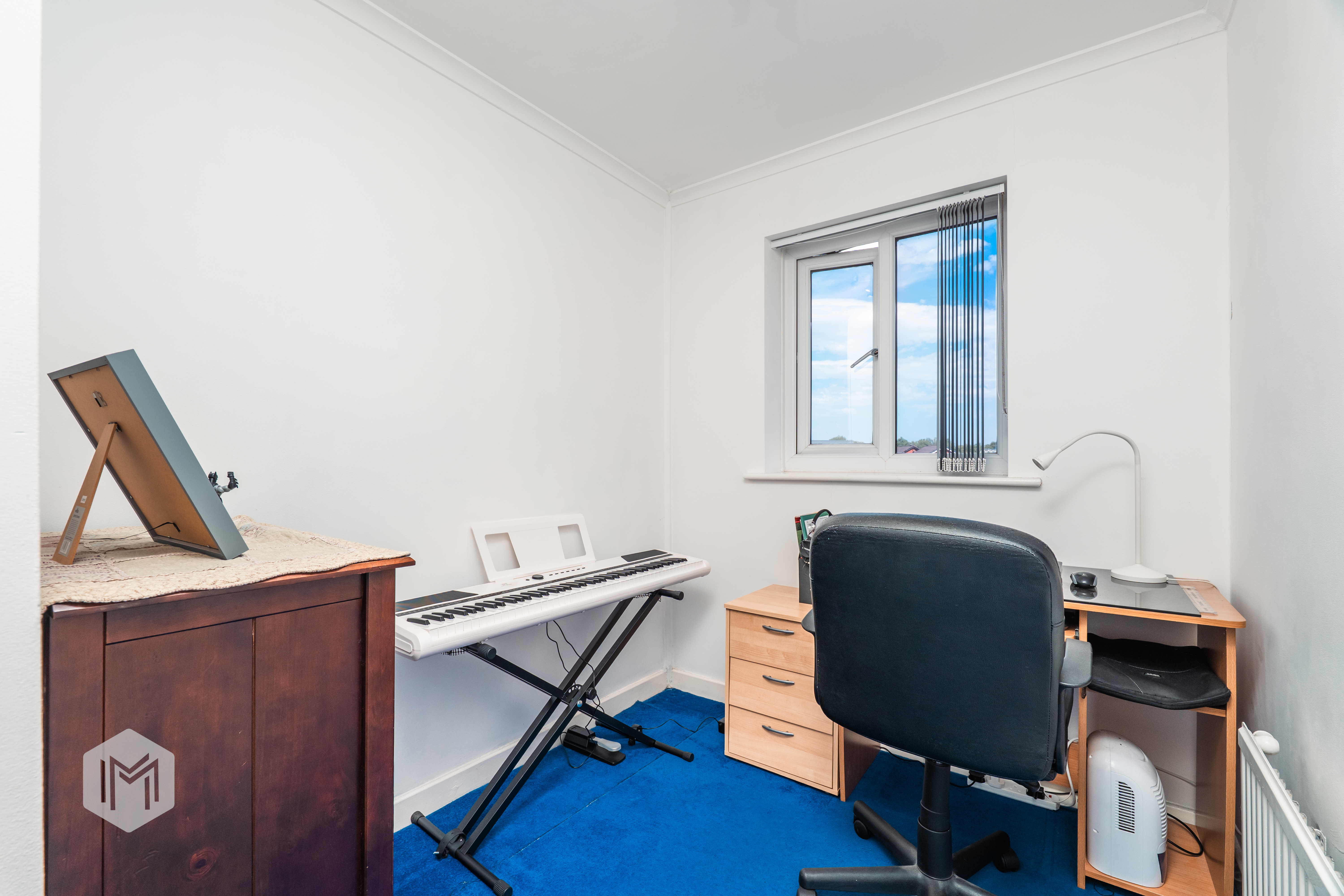 Photo 18