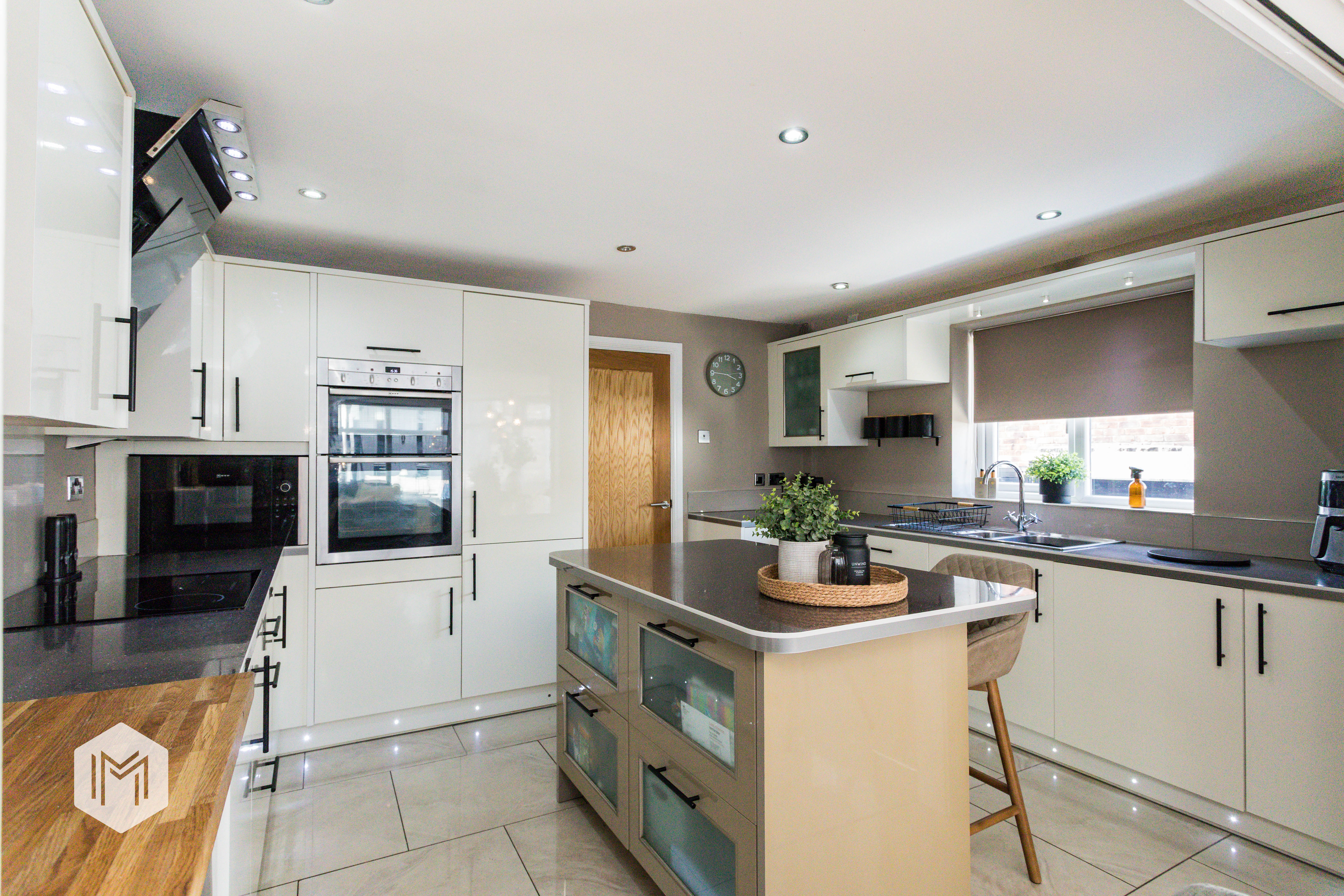 Seaford Road, Harwood, photo 4