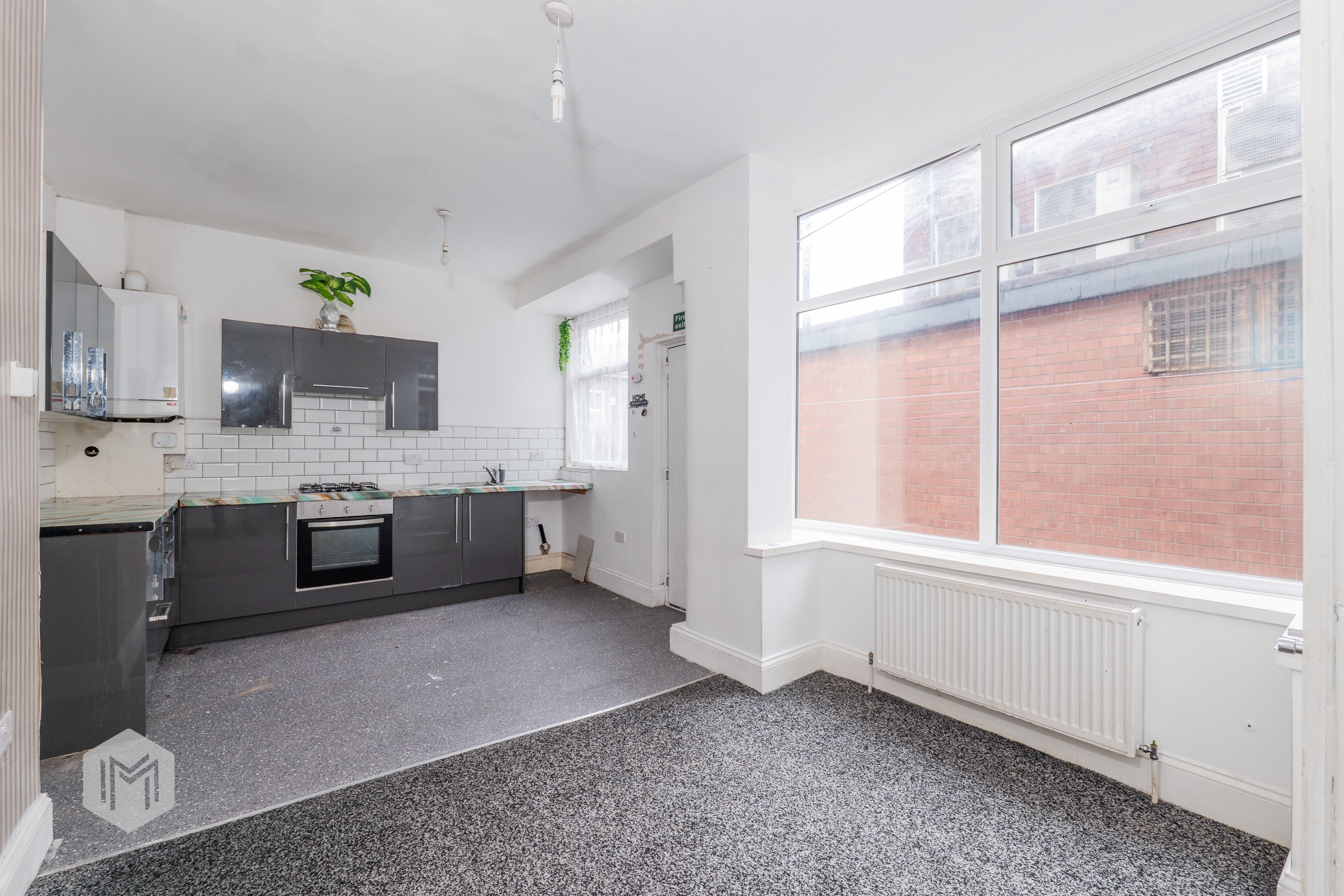 Tonge Moor Road, Tonge Moor, Bolton, BL2, photo 3